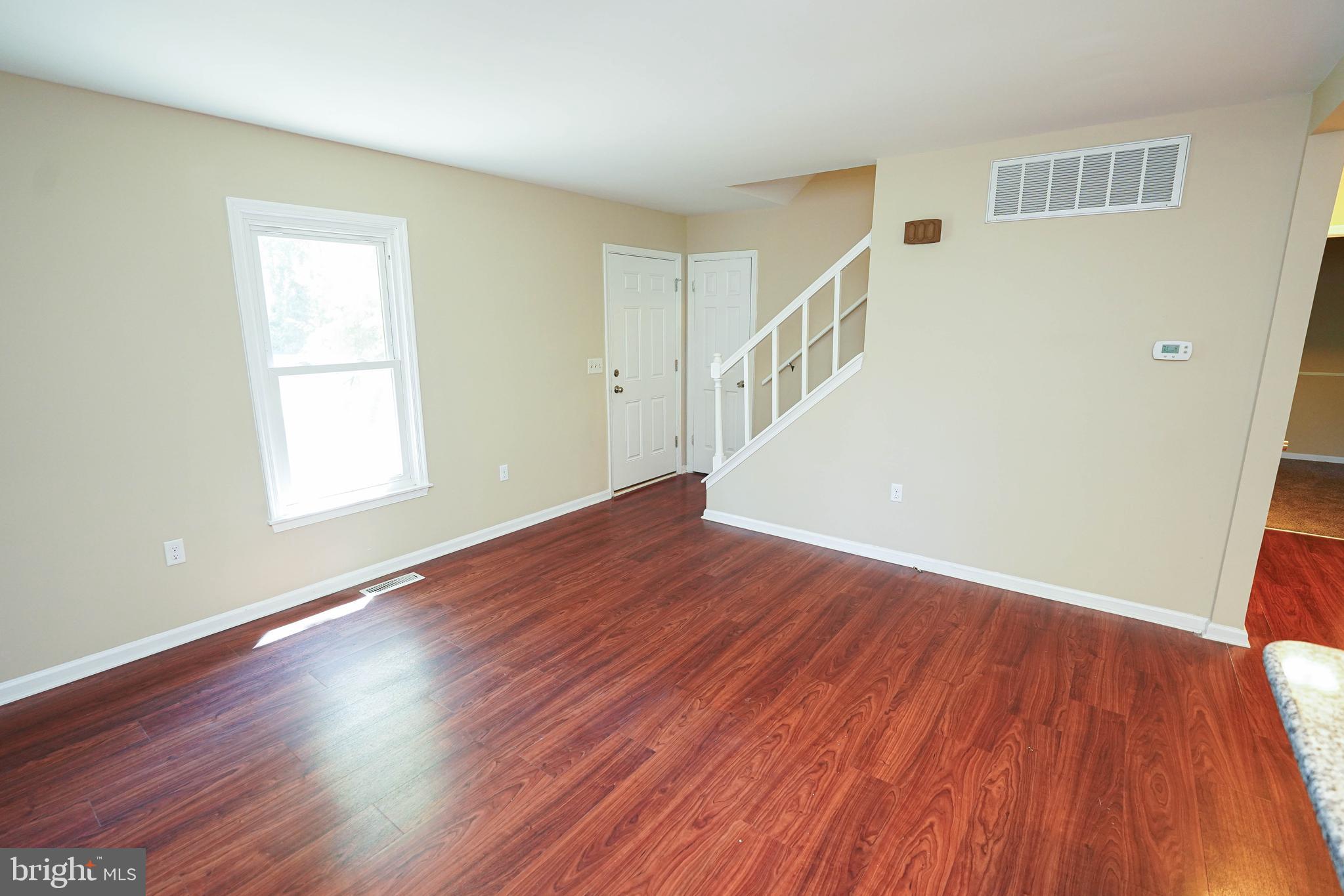 RIVER ISLE ESTATES - Residential Lease