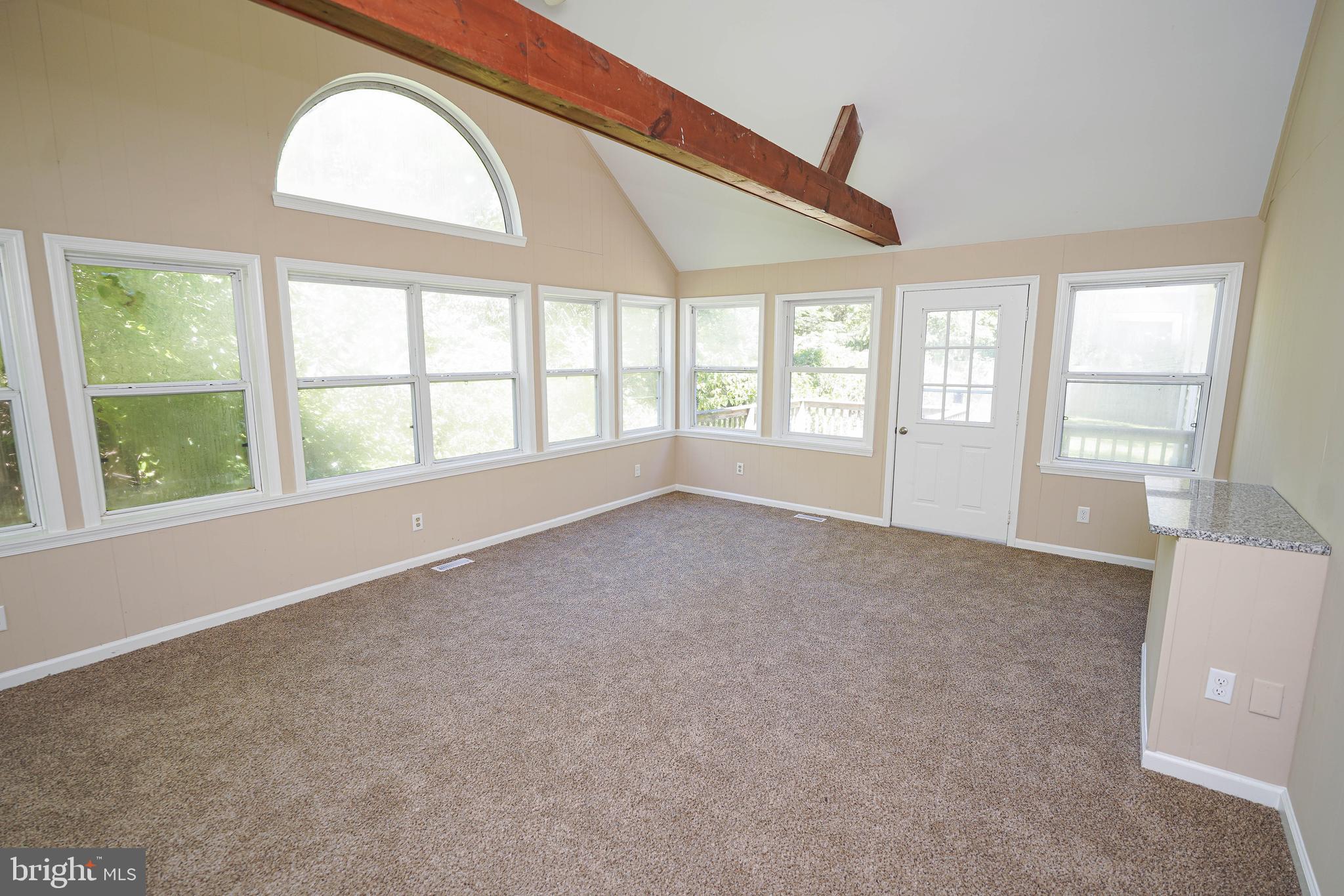 RIVER ISLE ESTATES - Residential Lease