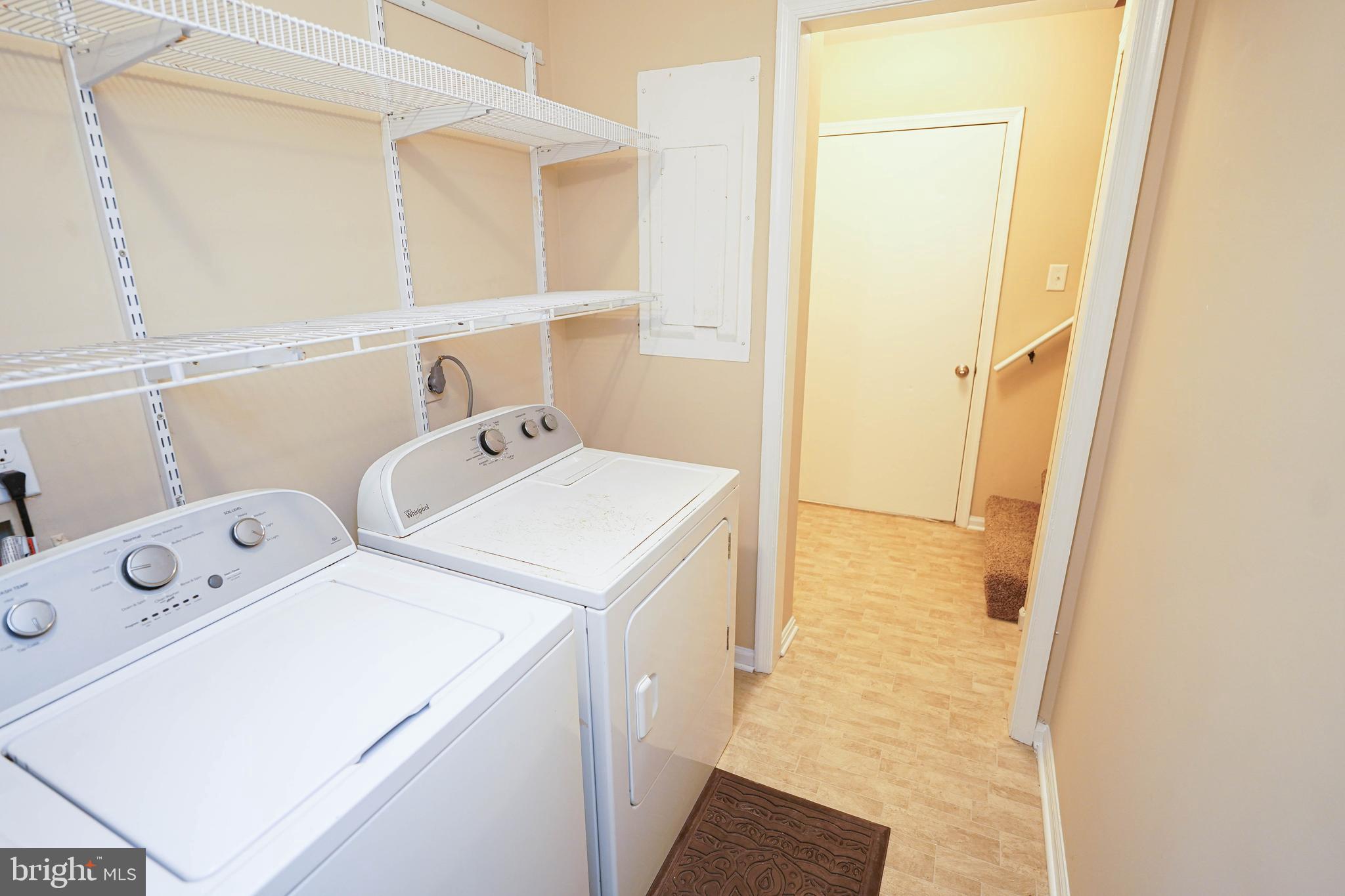 RIVER ISLE ESTATES - Residential Lease