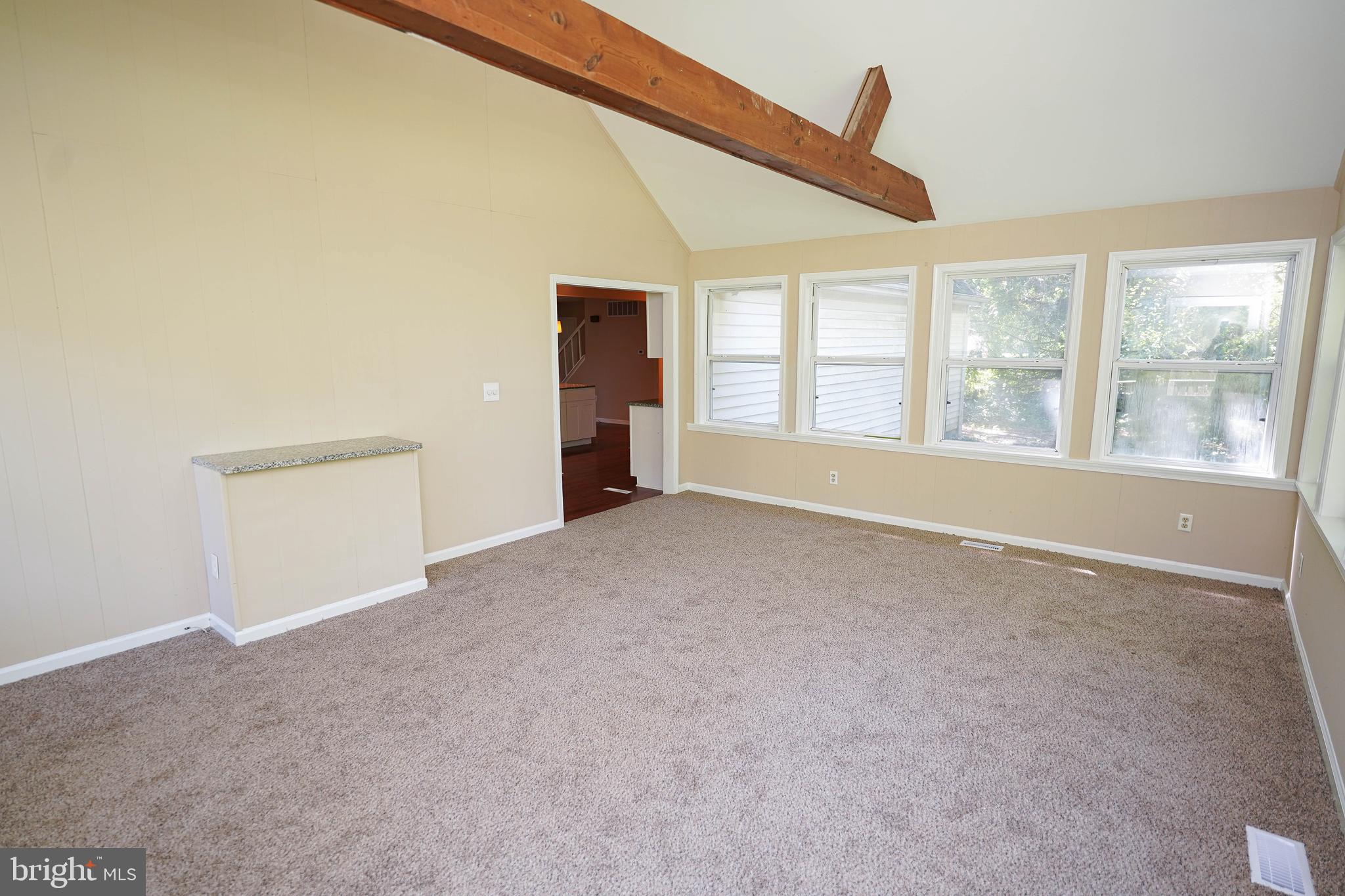 RIVER ISLE ESTATES - Residential Lease