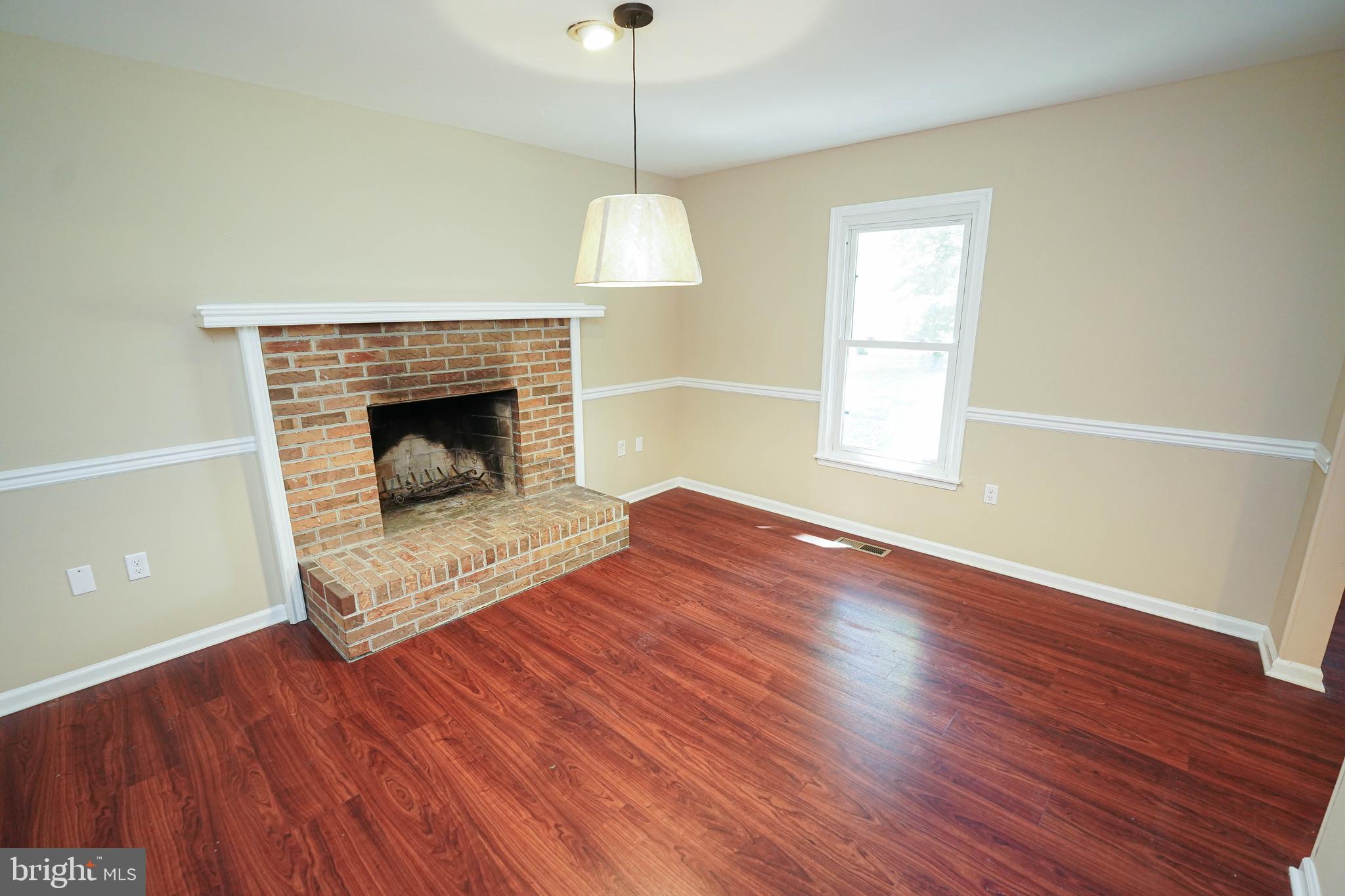 RIVER ISLE ESTATES - Residential Lease