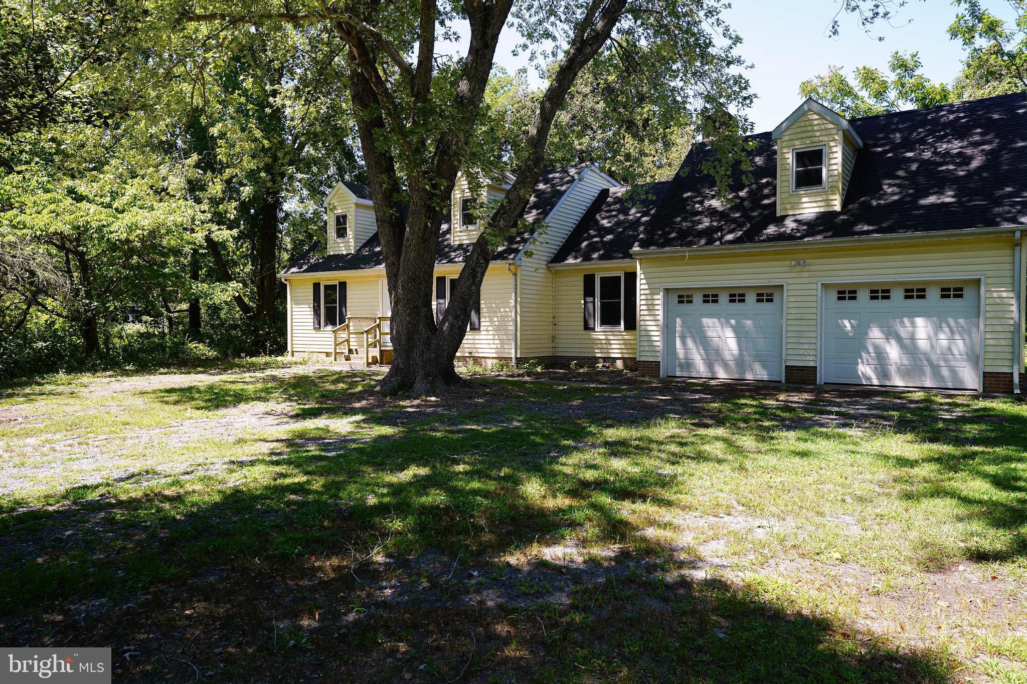 RIVER ISLE ESTATES - Residential Lease