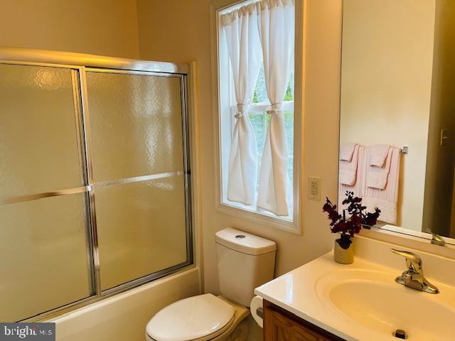 APPLE KNOLLS ESTATES - Residential