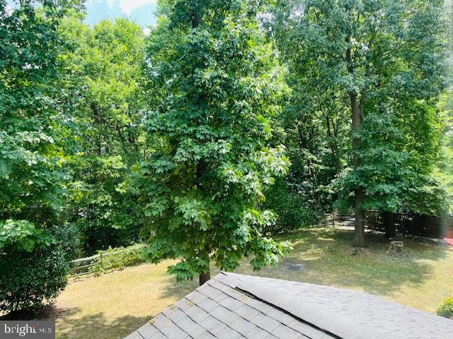 APPLE KNOLLS ESTATES - Residential