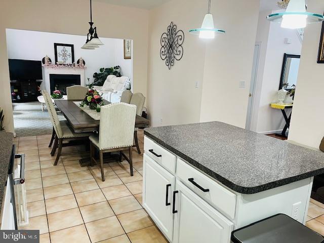 APPLE KNOLLS ESTATES - Residential