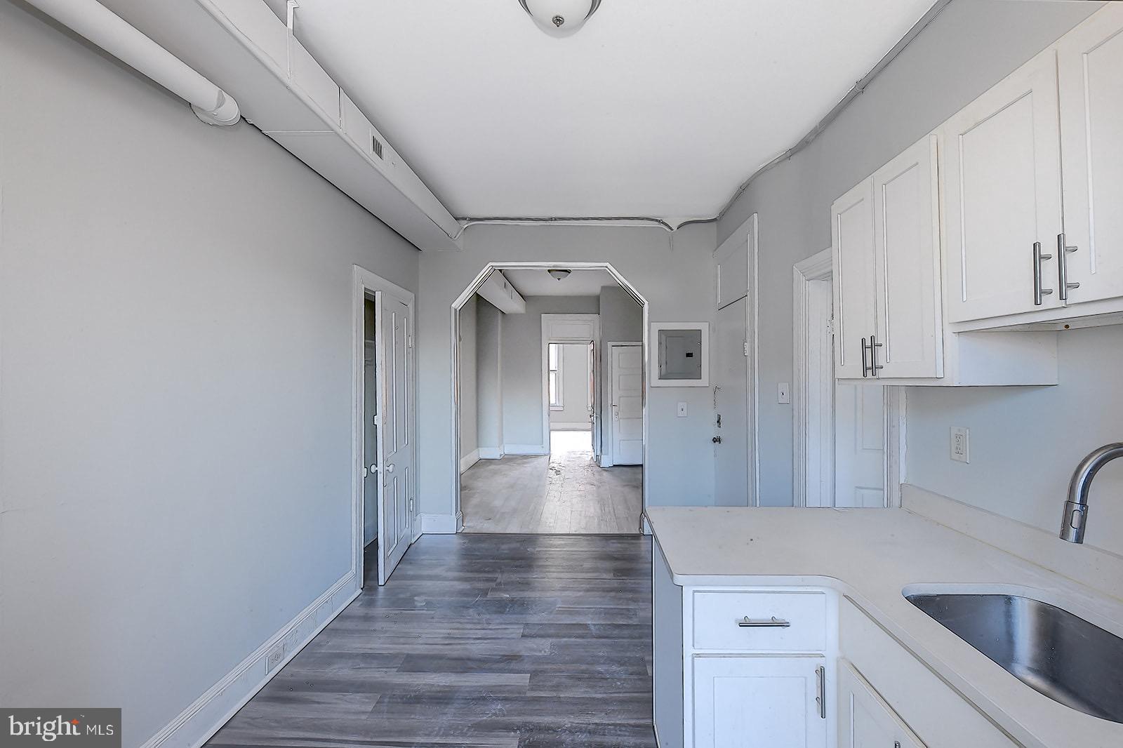 HARLEM PARK - Residential Lease