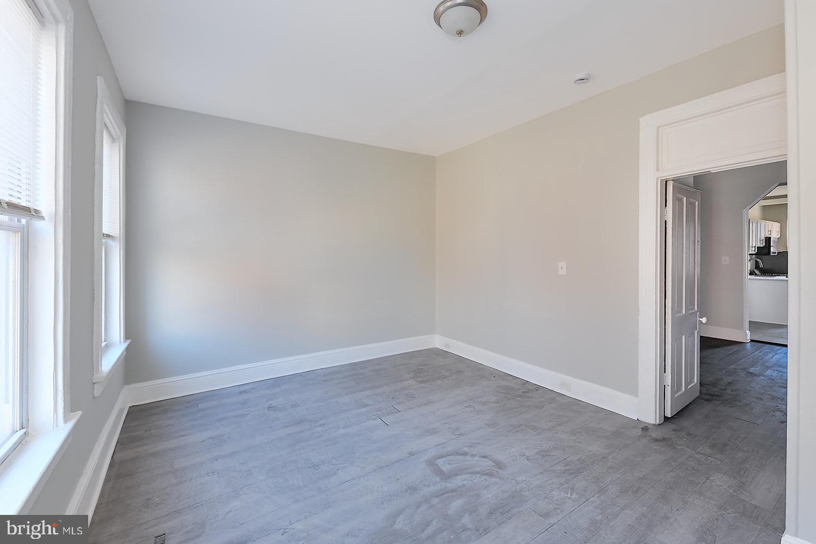 HARLEM PARK - Residential Lease