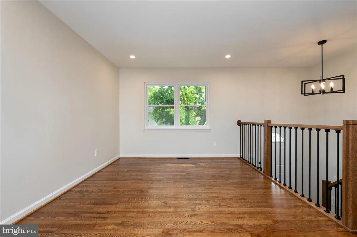 Pasadena, Maryland 21122, United States, 4 Bedrooms Bedrooms, ,2 BathroomsBathrooms,Residential,Pending,115392