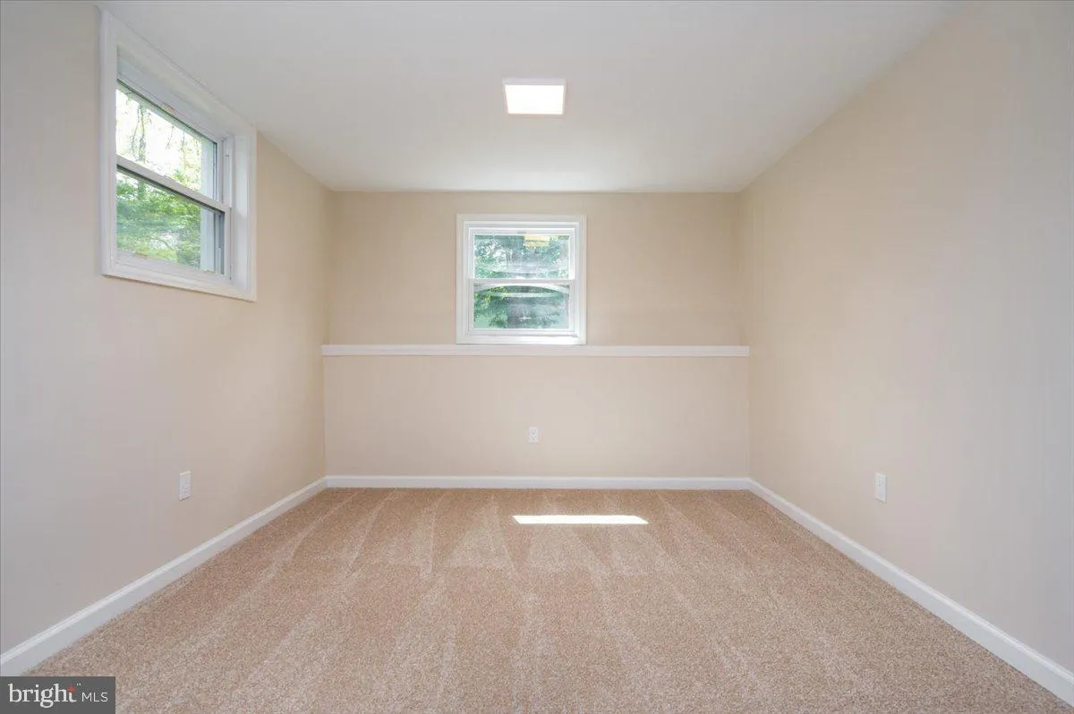 Pasadena, Maryland 21122, United States, 4 Bedrooms Bedrooms, ,2 BathroomsBathrooms,Residential,Pending,115392