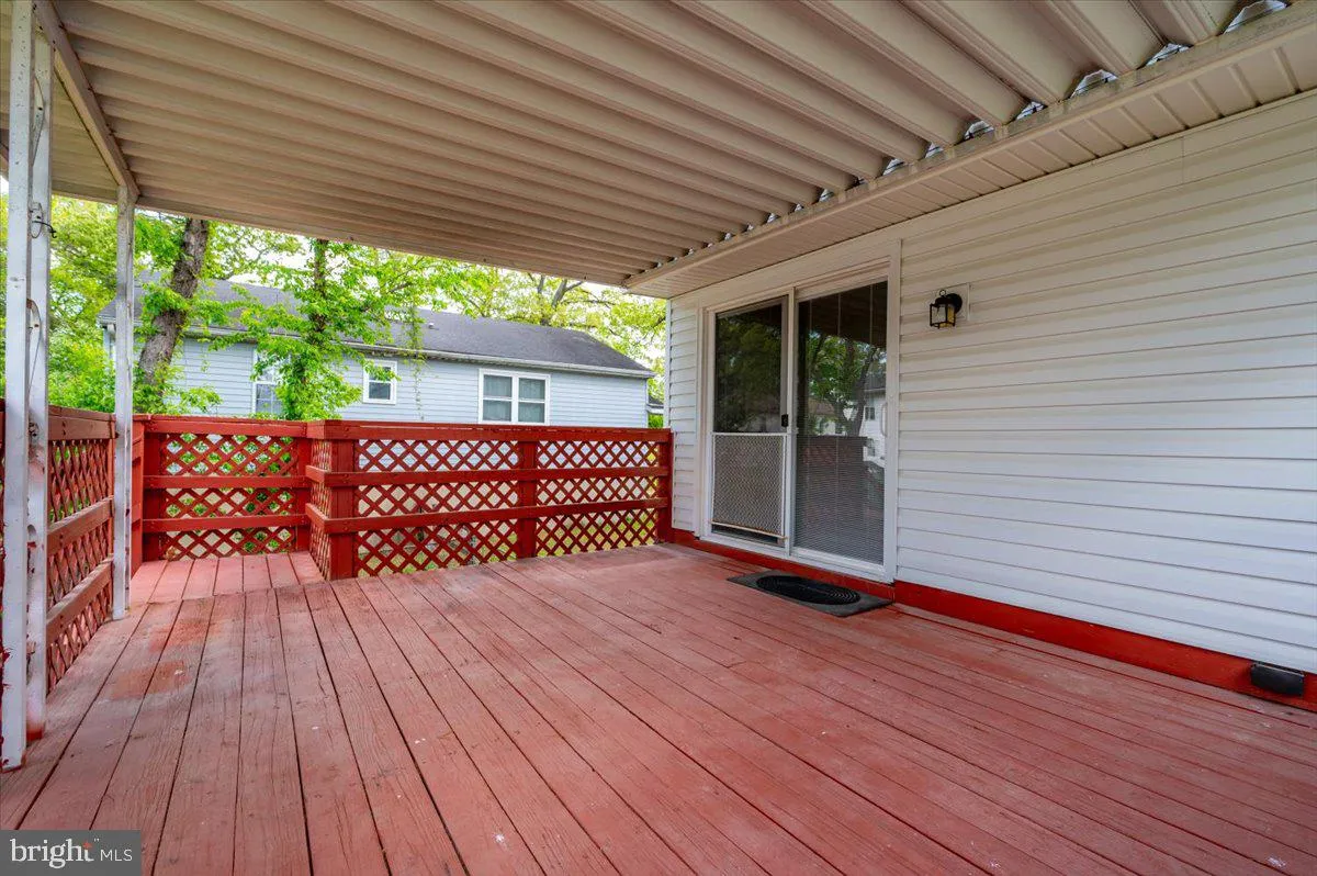 Pasadena, Maryland 21122, United States, 4 Bedrooms Bedrooms, ,2 BathroomsBathrooms,Residential,Pending,115392