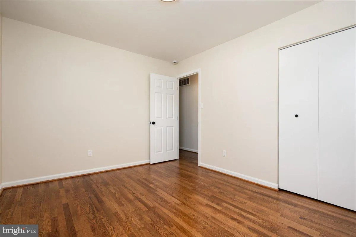 Pasadena, Maryland 21122, United States, 4 Bedrooms Bedrooms, ,2 BathroomsBathrooms,Residential,Pending,115392