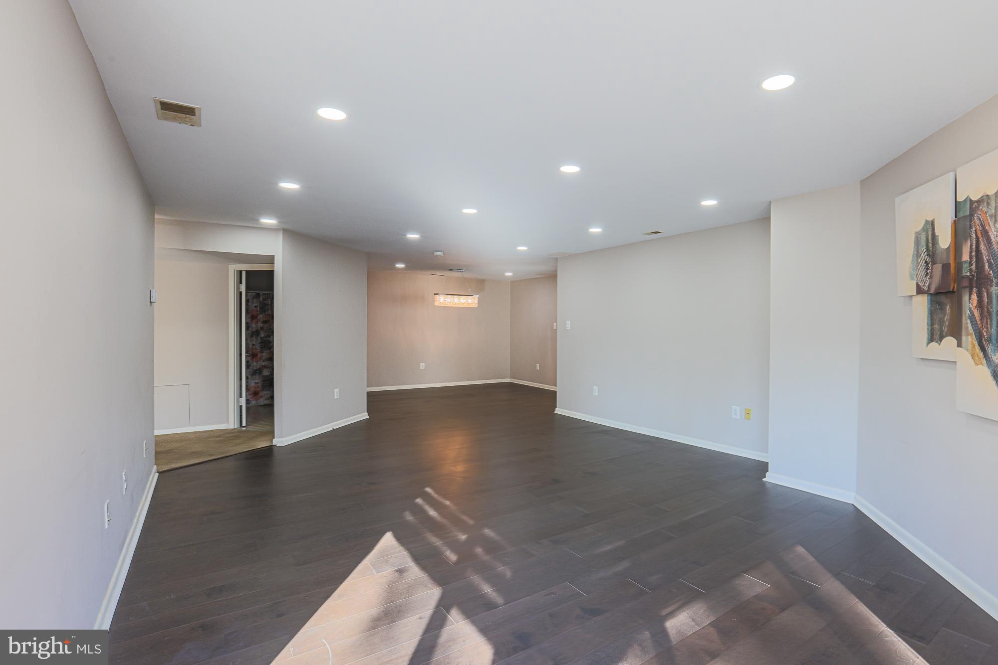 FALLSTAFF - Residential