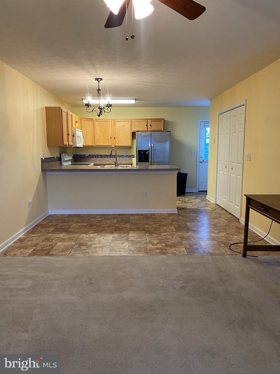 LONE PINE VILLAGE - Residential Lease