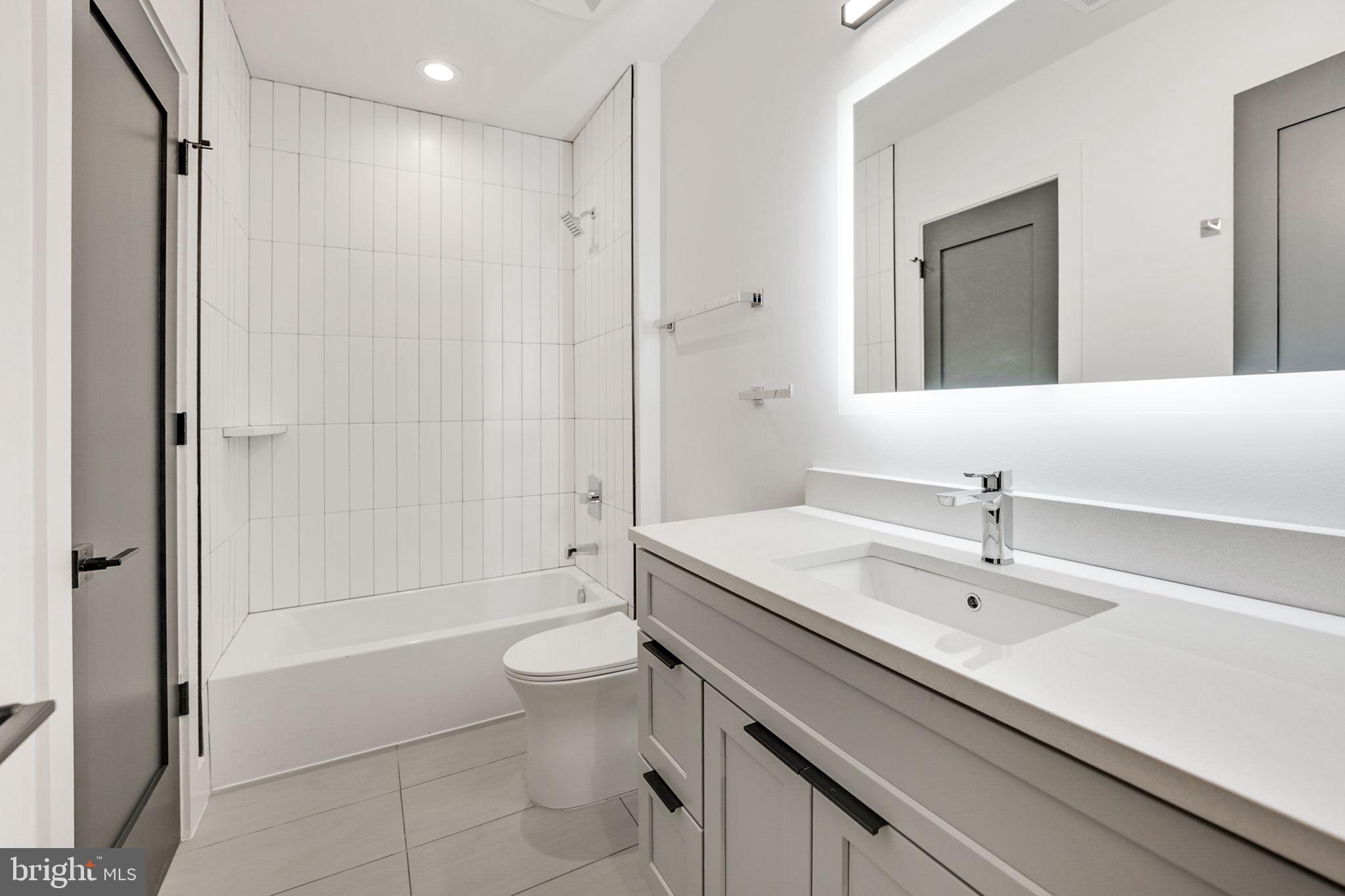 WESTBRIAR - Residential