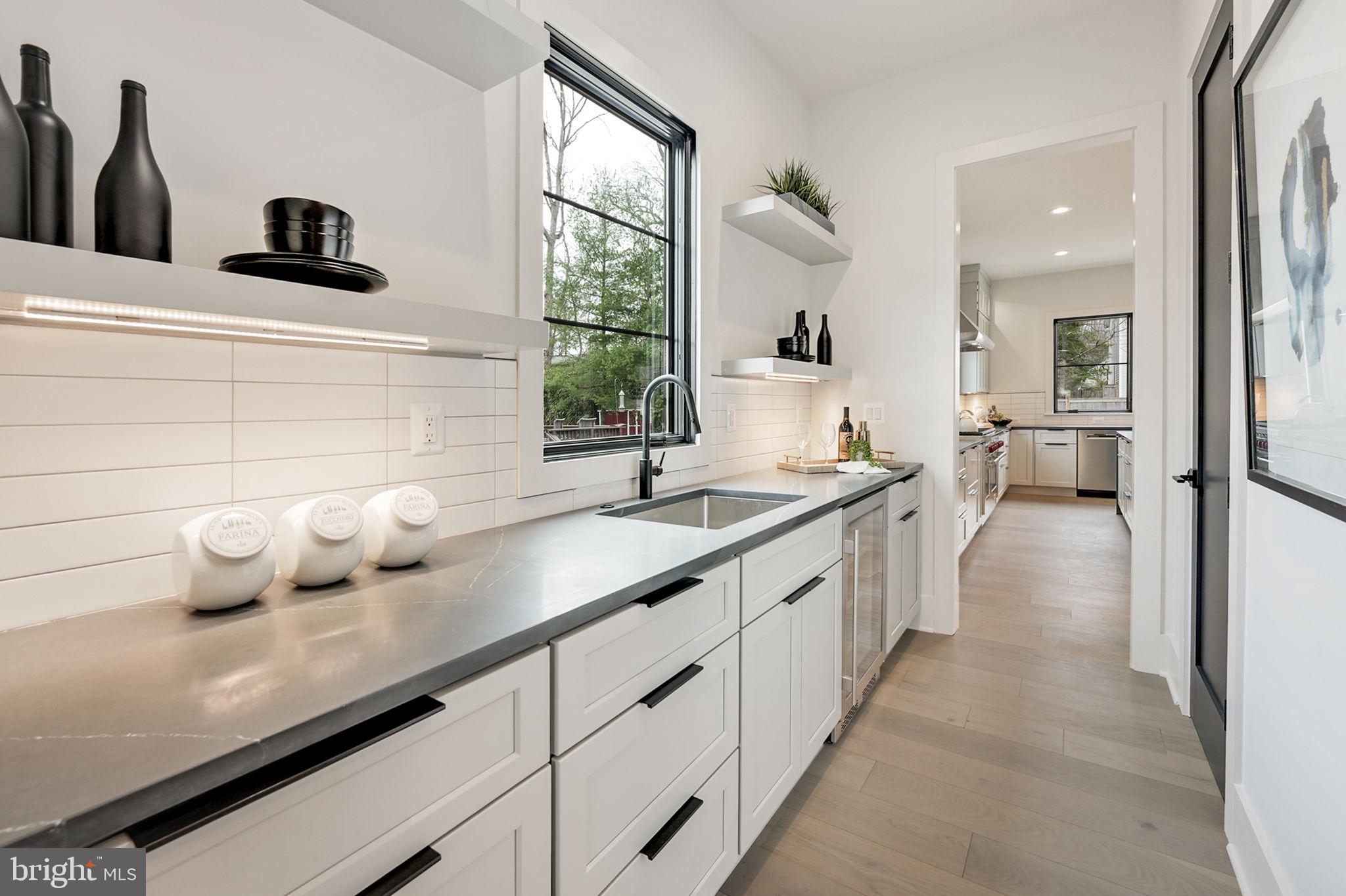 WESTBRIAR - Residential