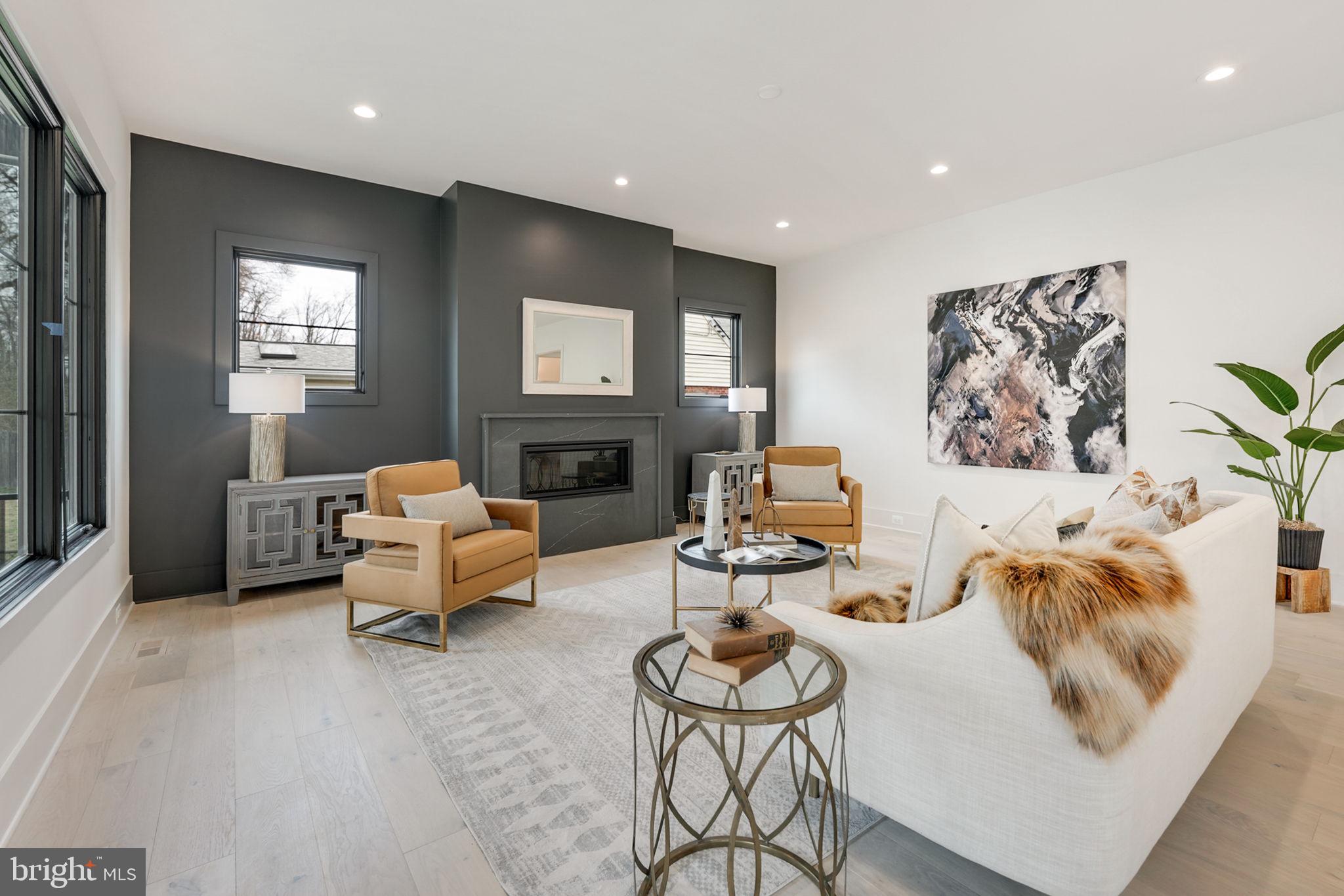 WESTBRIAR - Residential