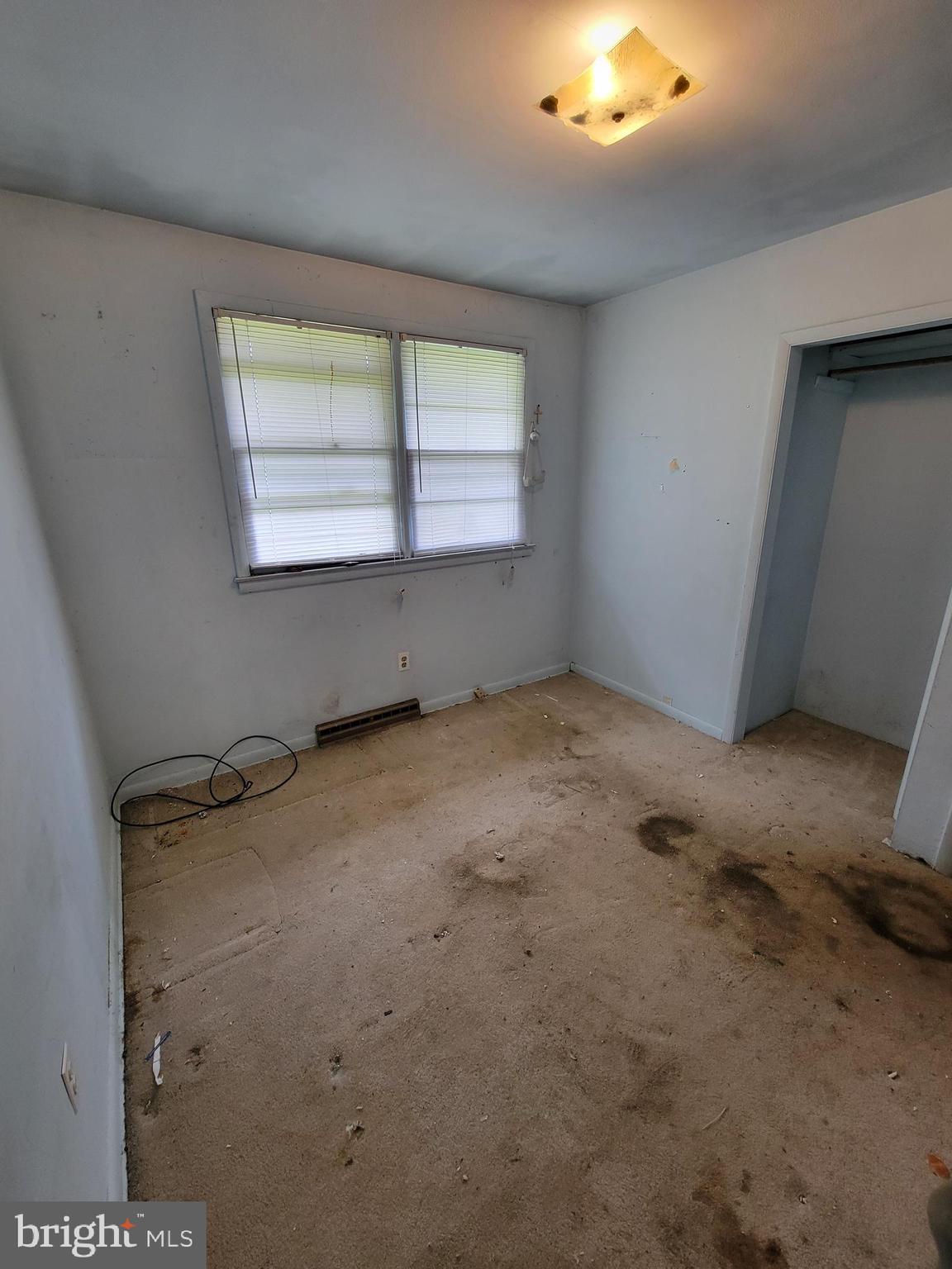 TWIN RIVER BEACH - Residential