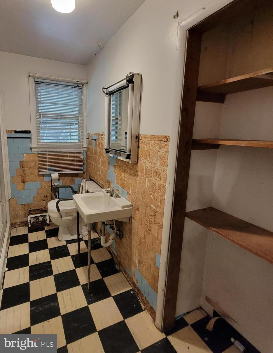 TWIN RIVER BEACH - Residential