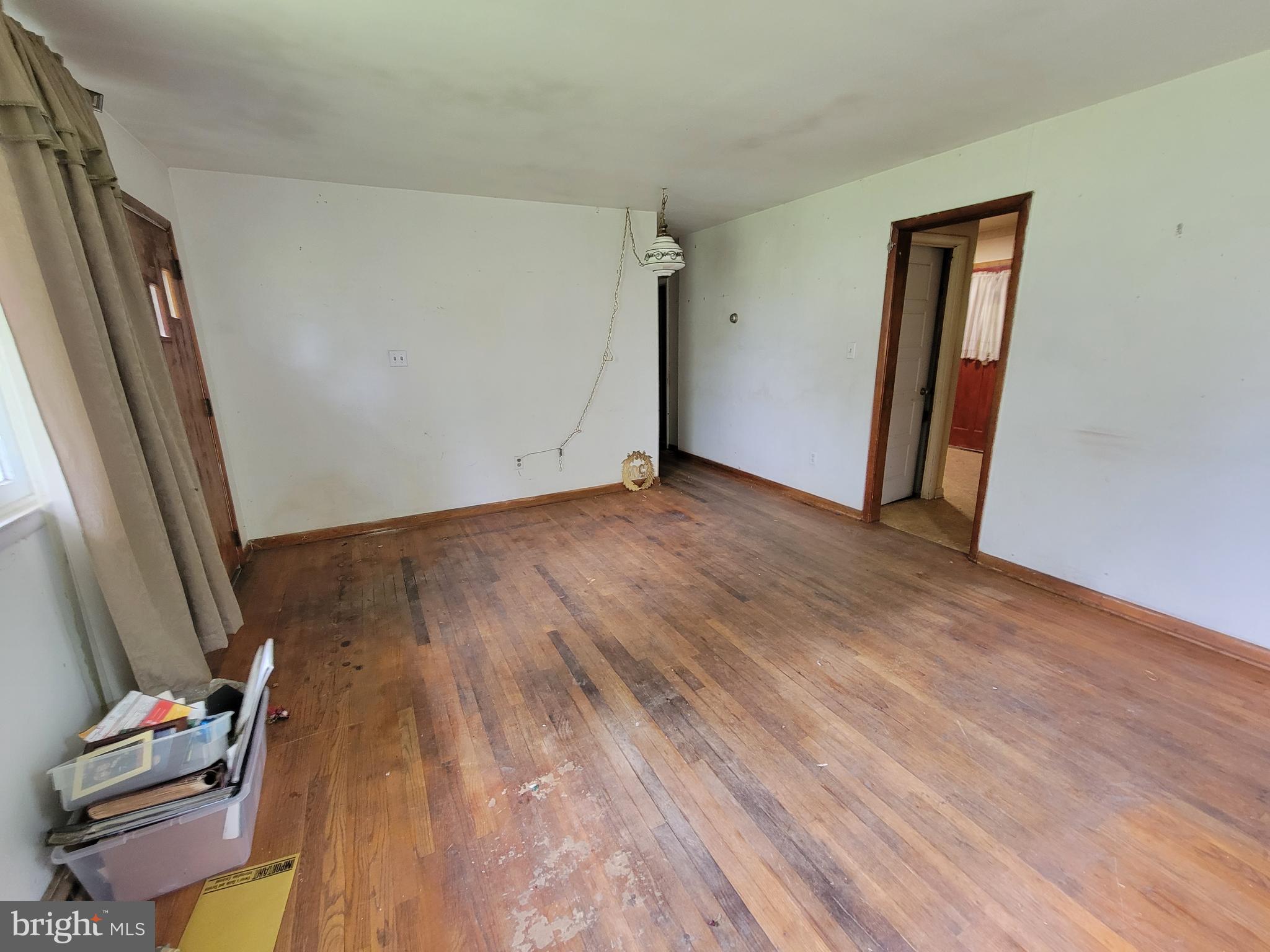 TWIN RIVER BEACH - Residential