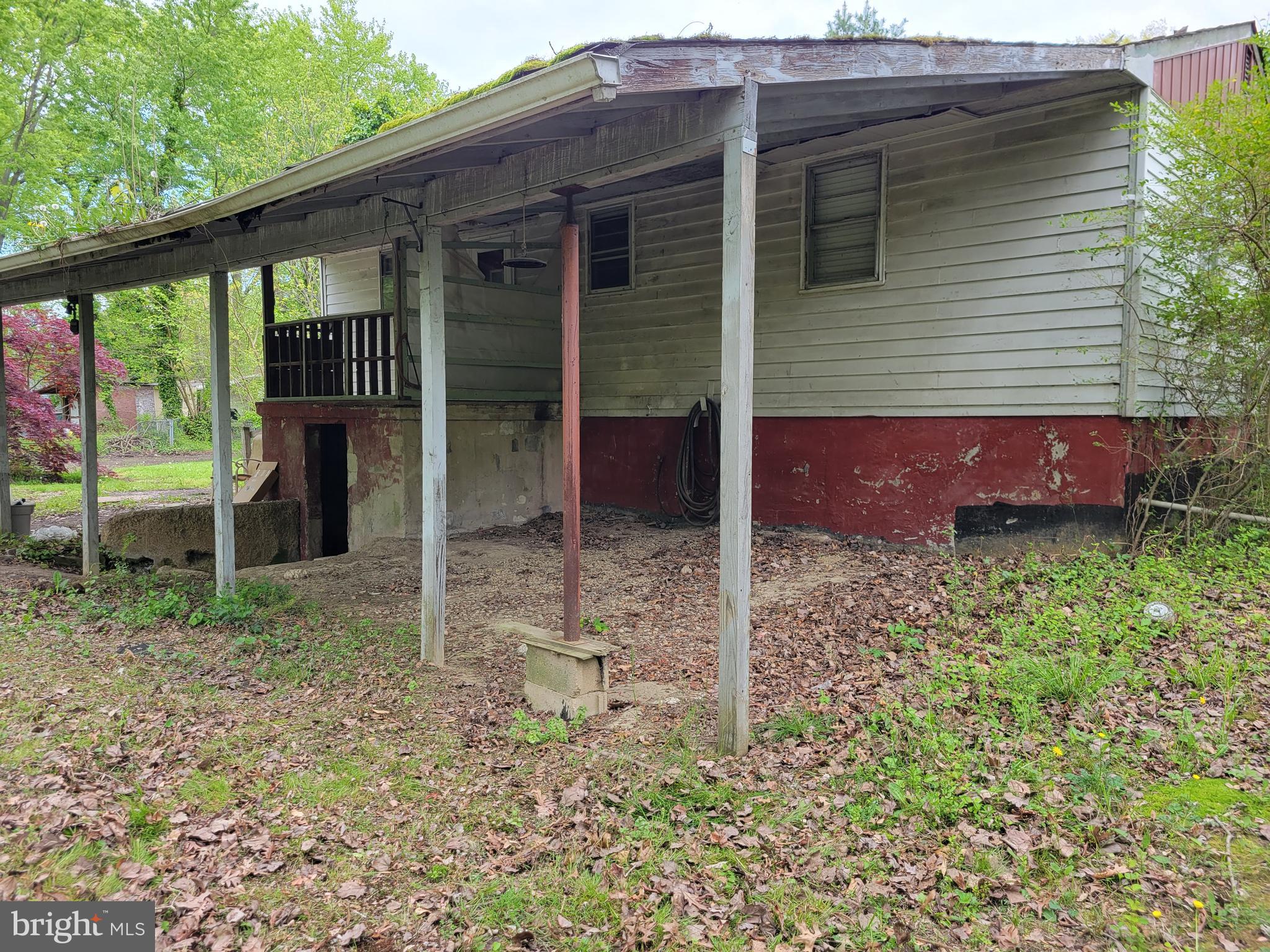 TWIN RIVER BEACH - Residential