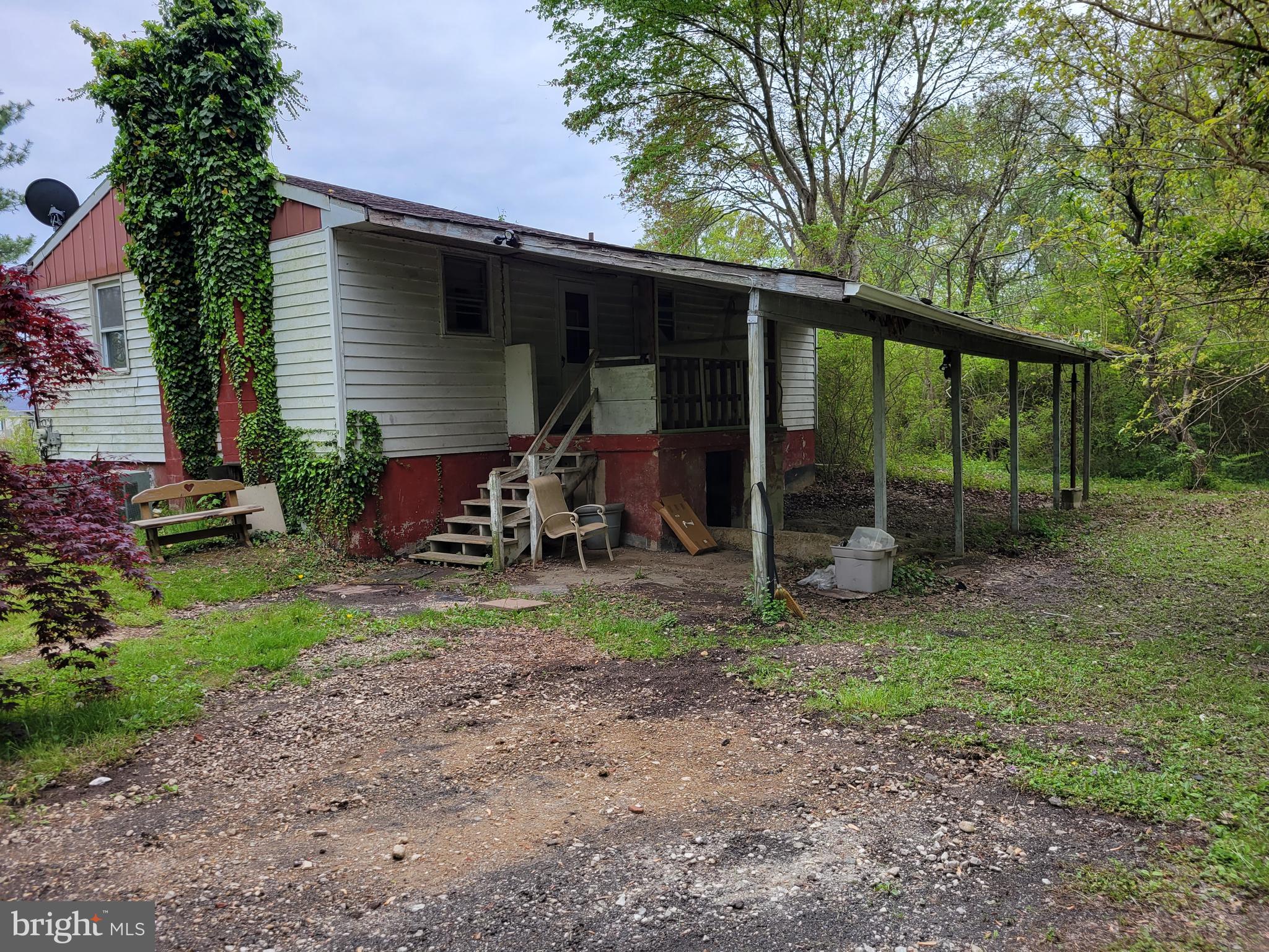 TWIN RIVER BEACH - Residential