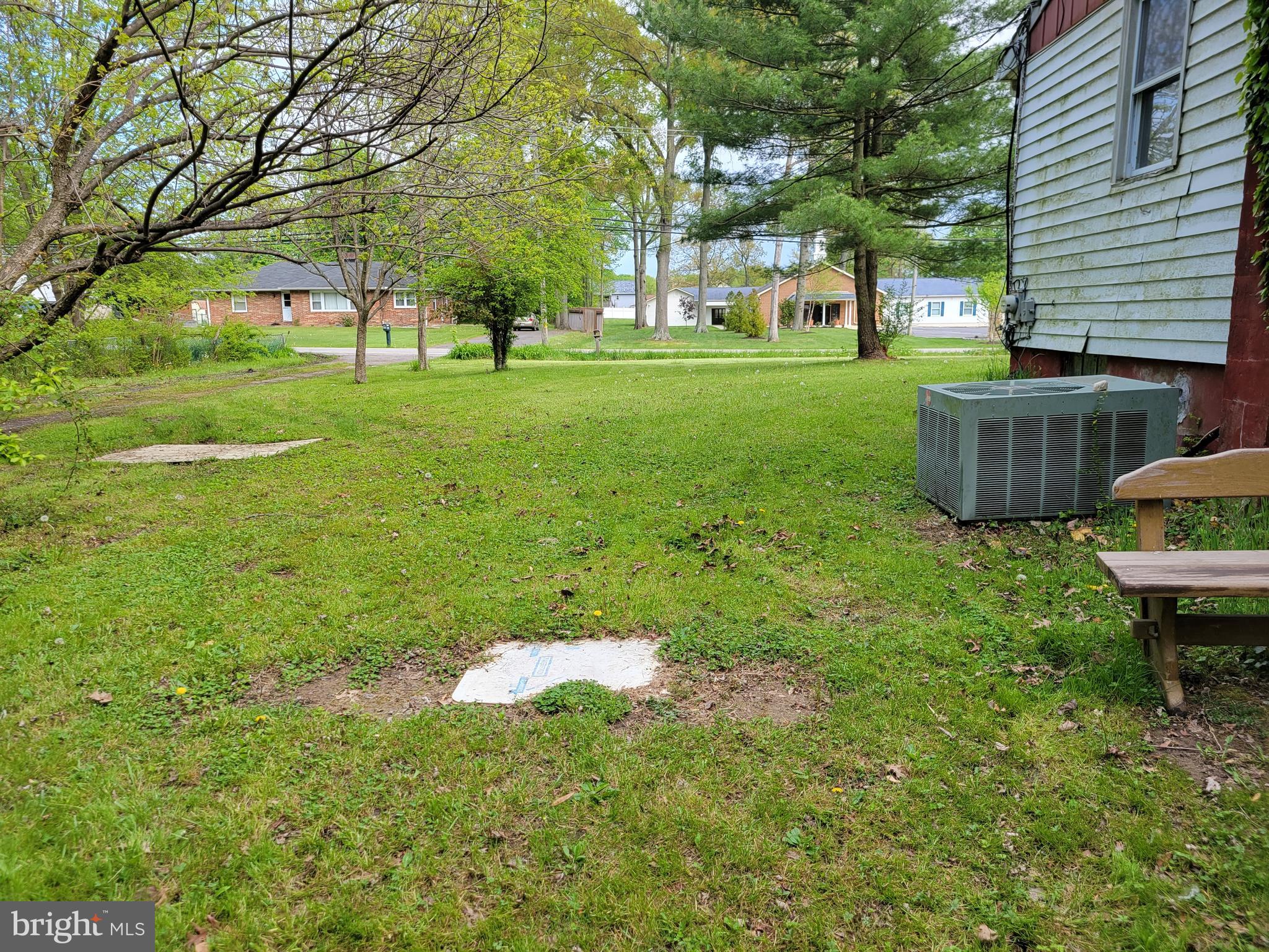 TWIN RIVER BEACH - Residential