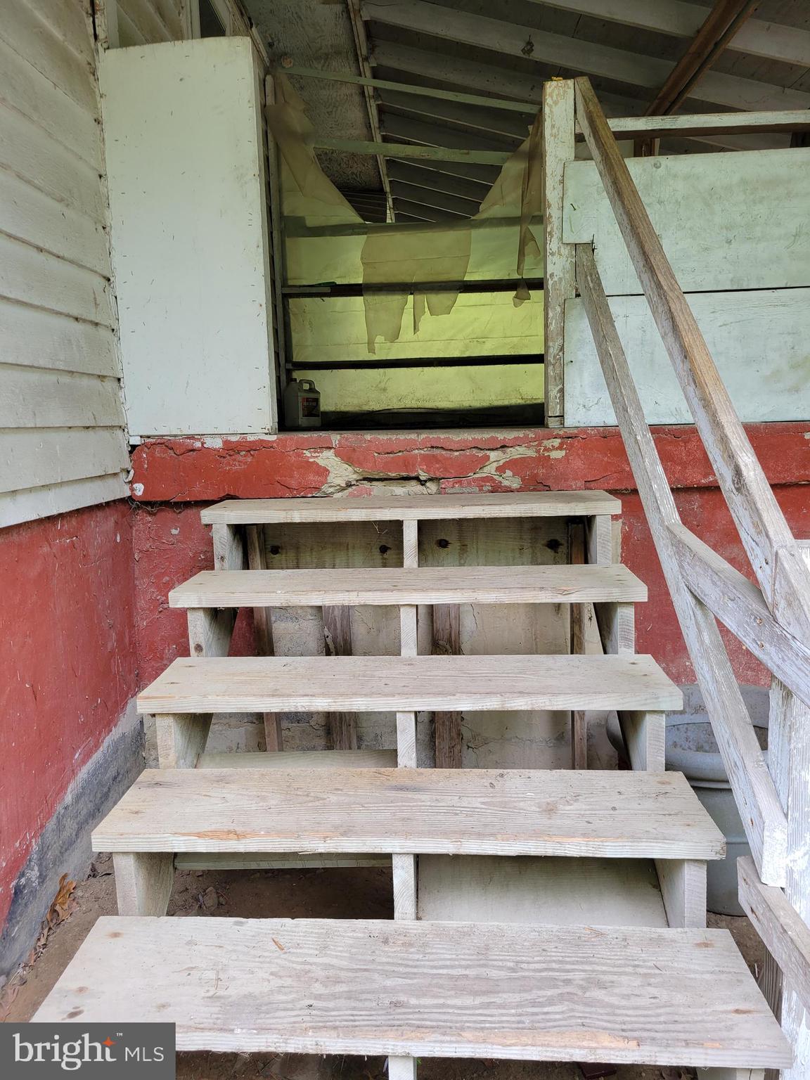 TWIN RIVER BEACH - Residential