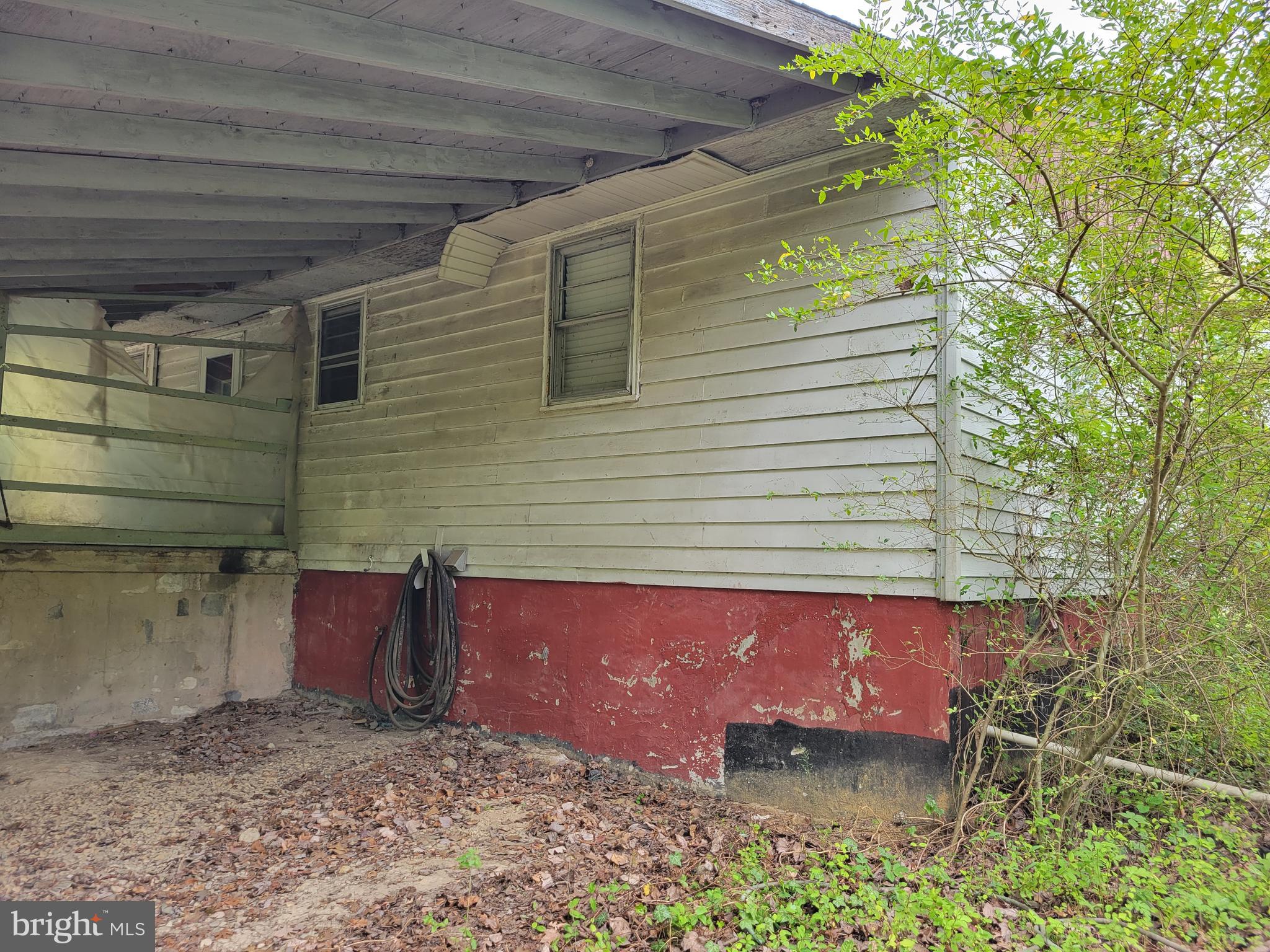 TWIN RIVER BEACH - Residential