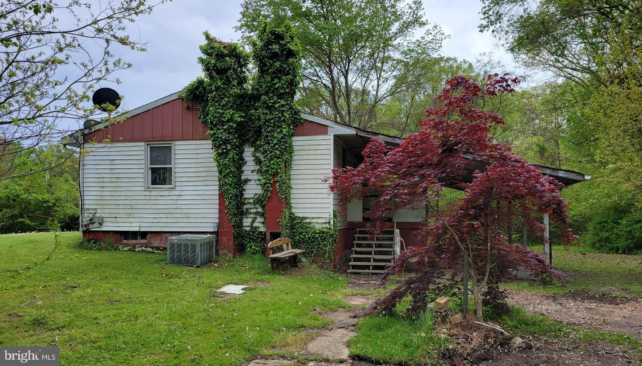 TWIN RIVER BEACH - Residential