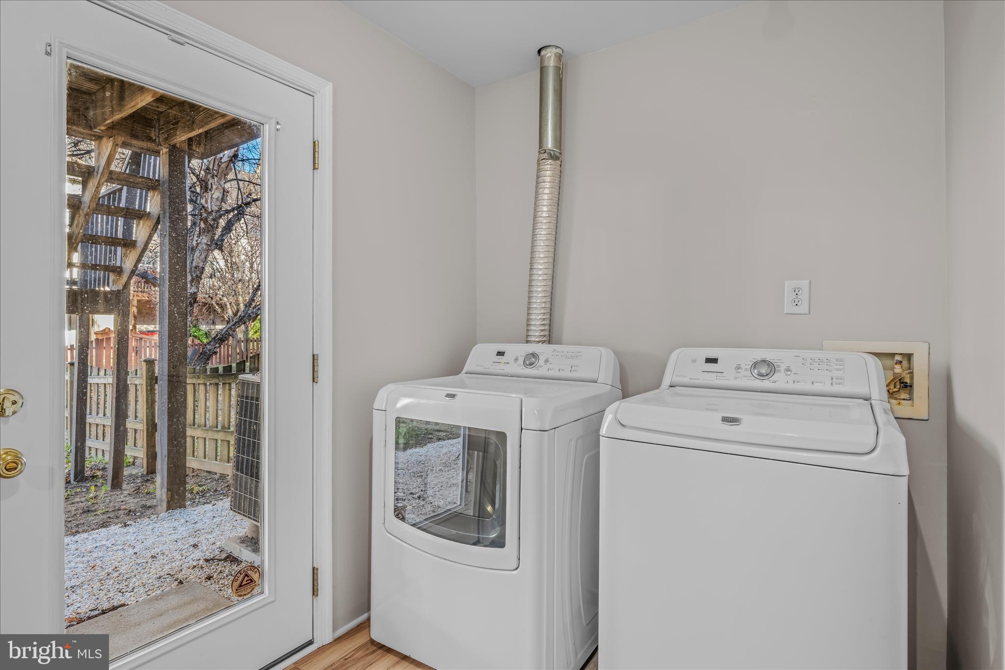 HAMMONDS MILL - Residential Lease