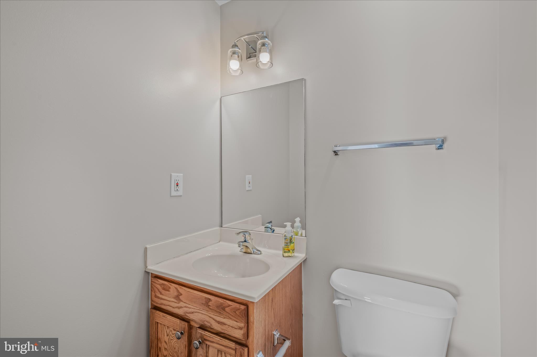 HAMMONDS MILL - Residential Lease