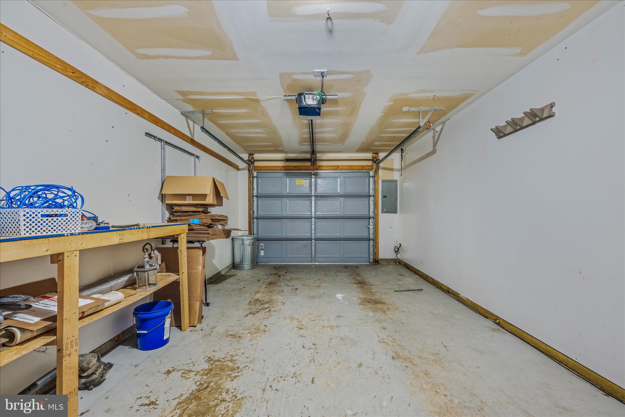 HAMMONDS MILL - Residential Lease