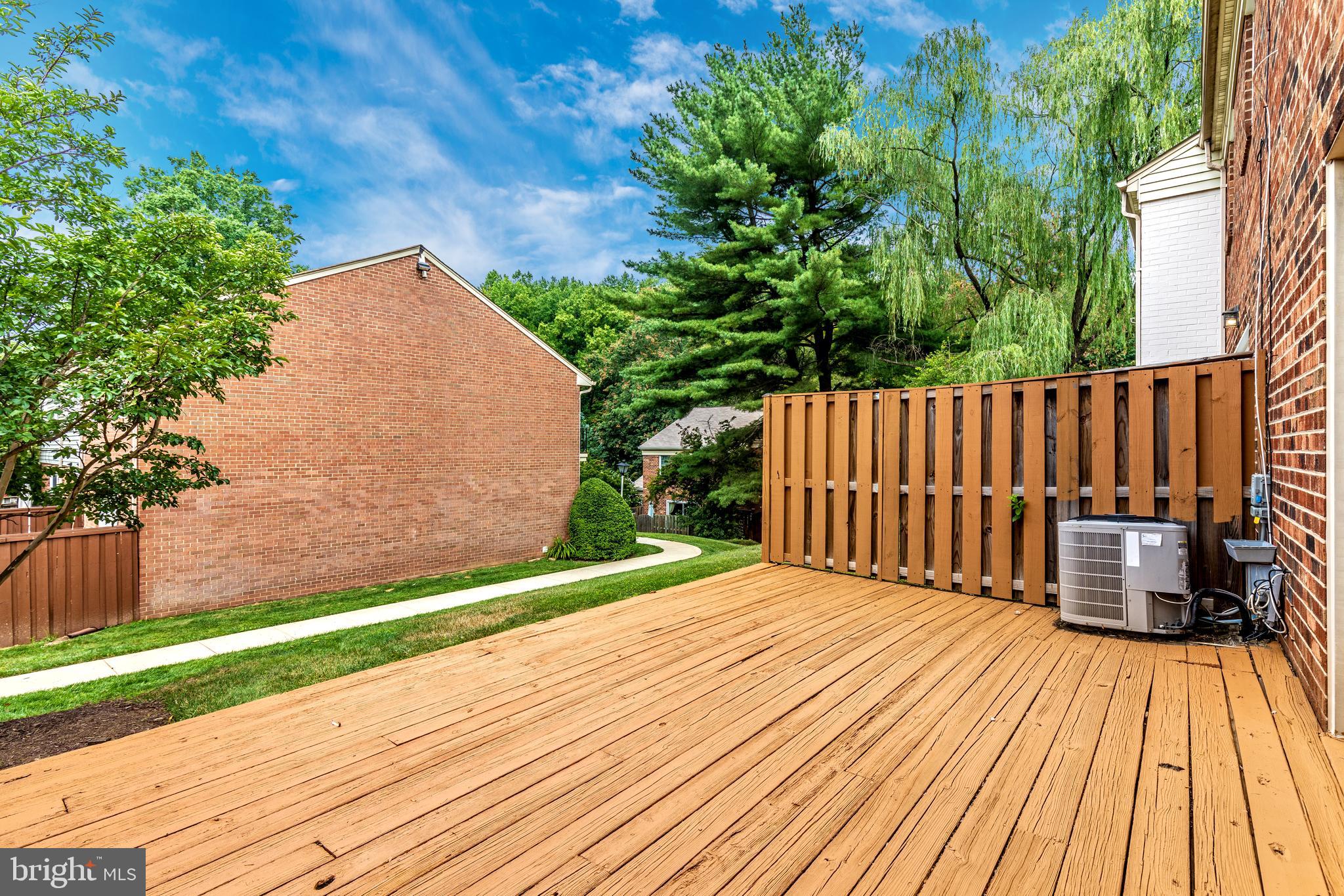 PLYMOUTH GARDENS - Residential