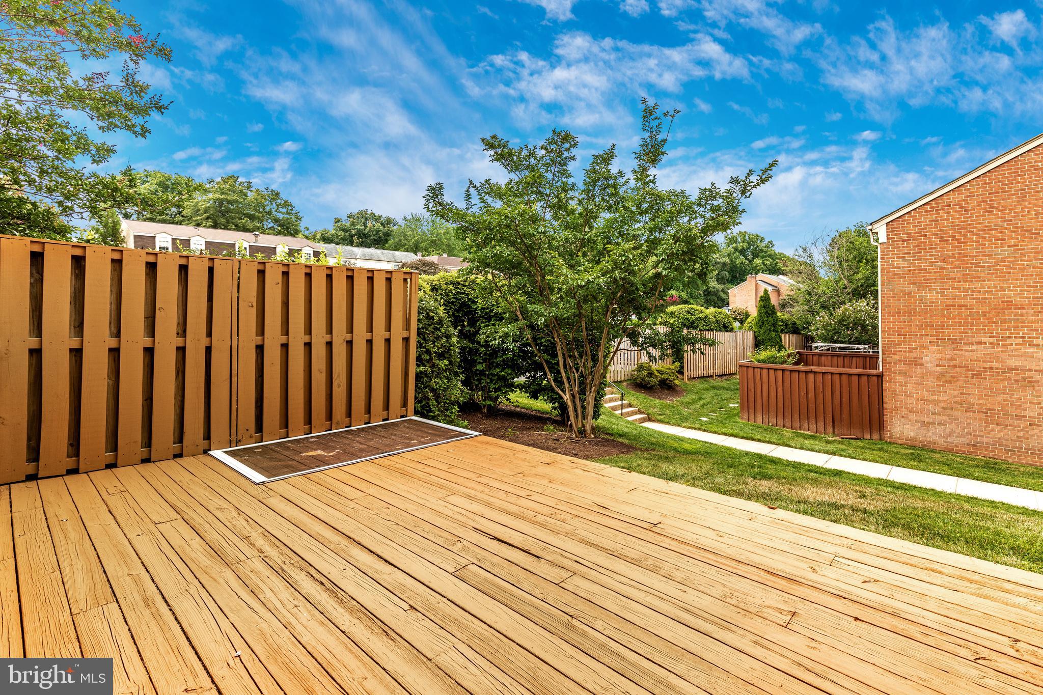 PLYMOUTH GARDENS - Residential