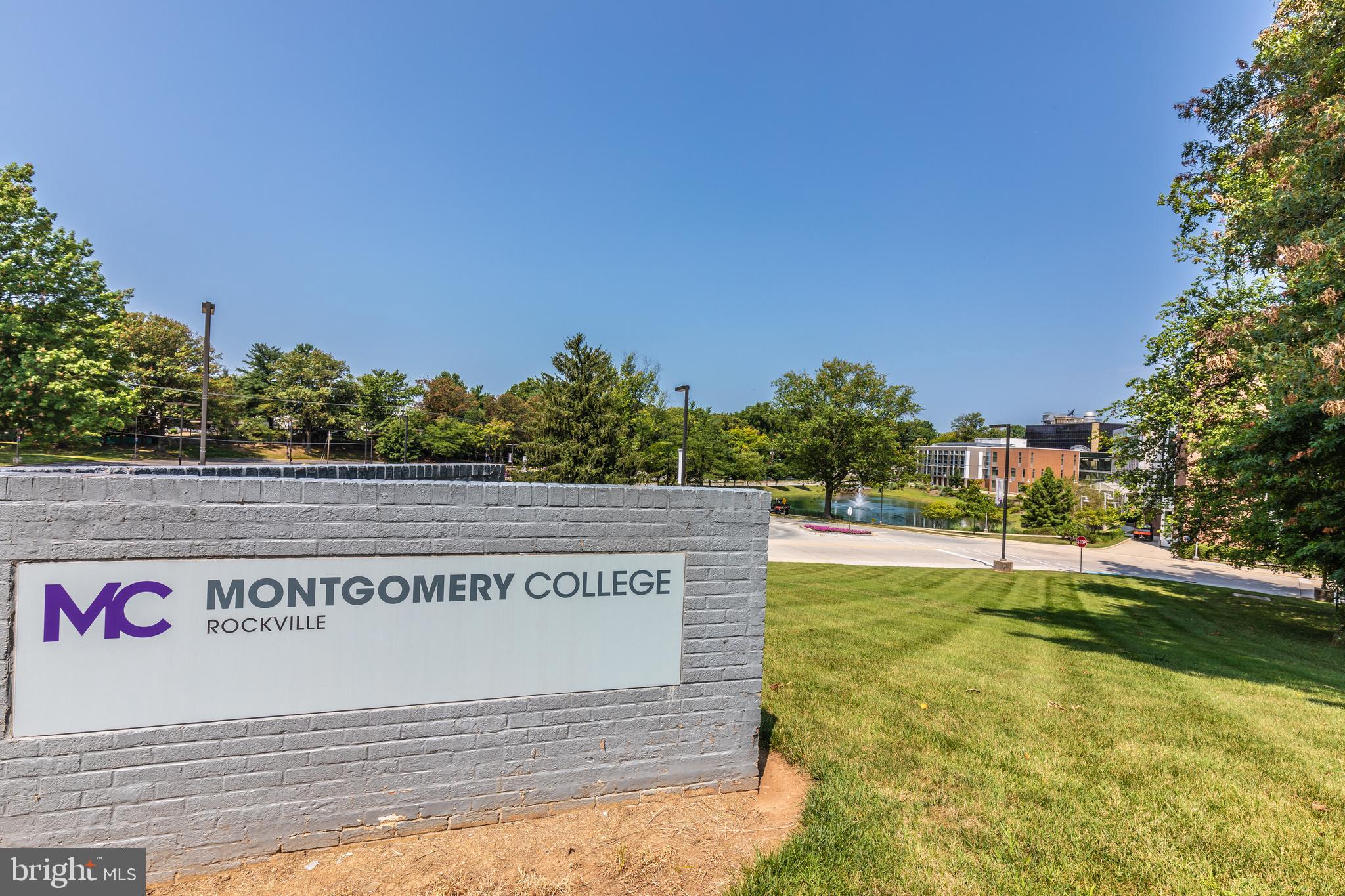 PLYMOUTH GARDENS - Residential