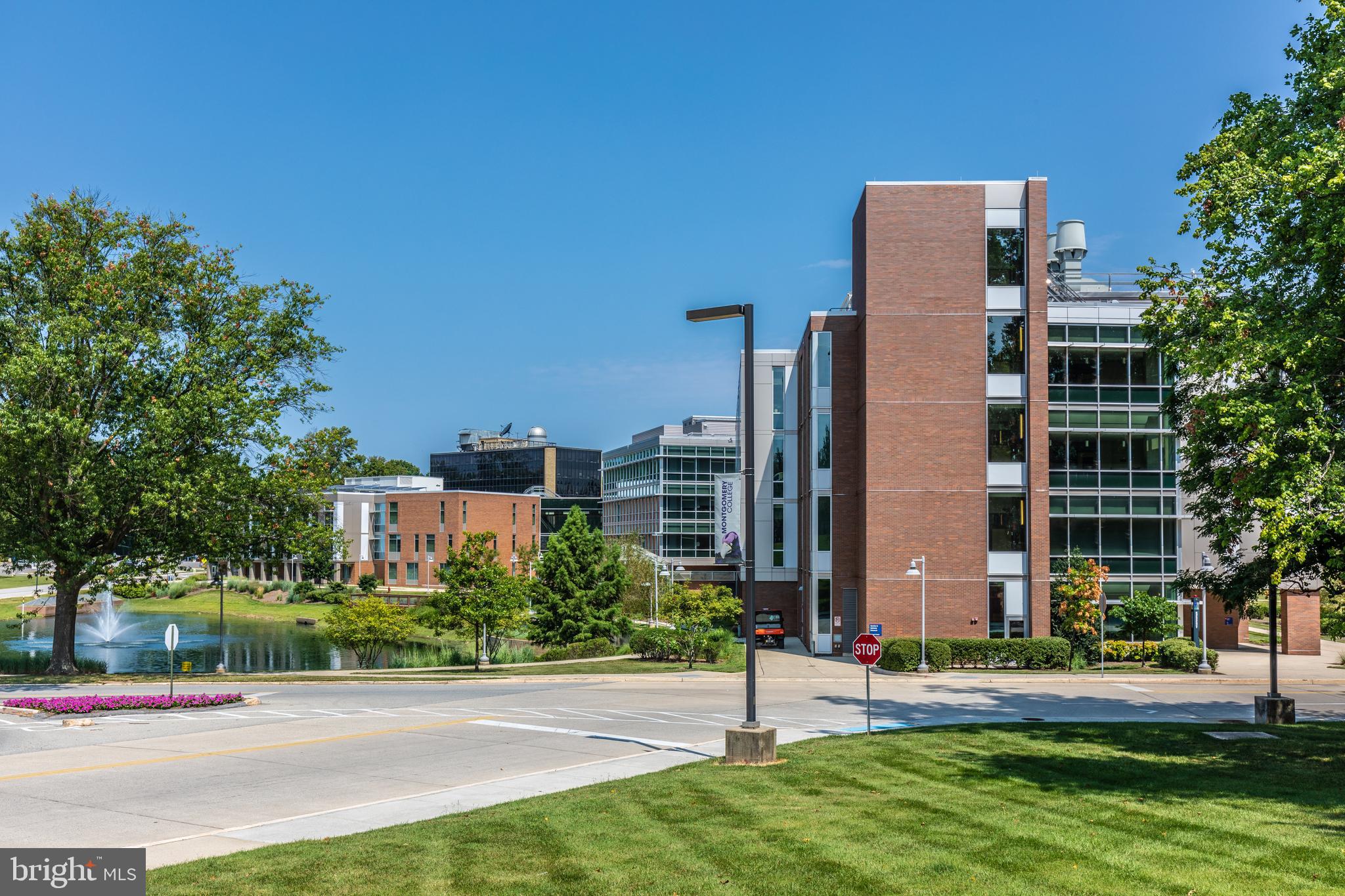 PLYMOUTH GARDENS - Residential