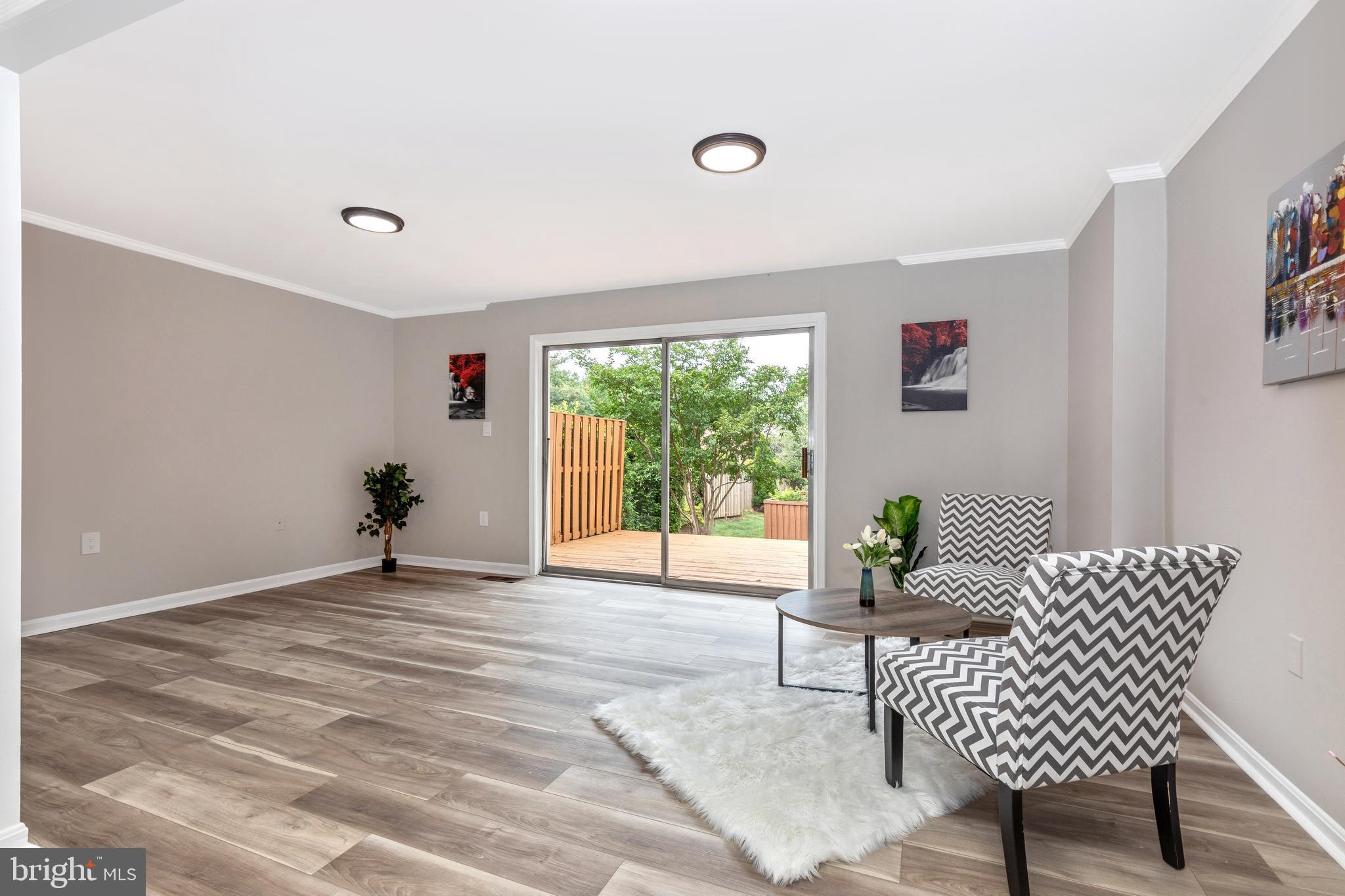 PLYMOUTH GARDENS - Residential