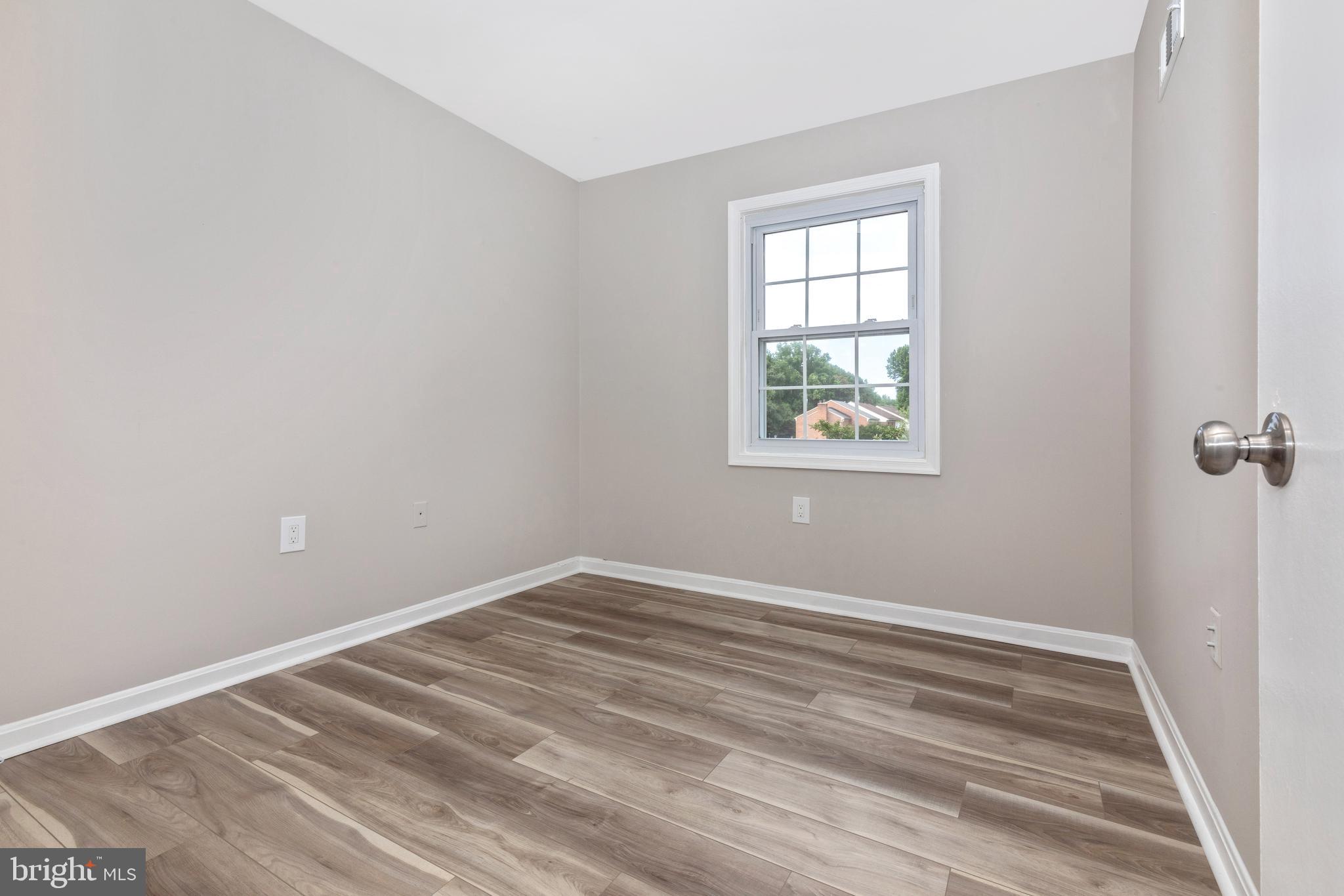 PLYMOUTH GARDENS - Residential