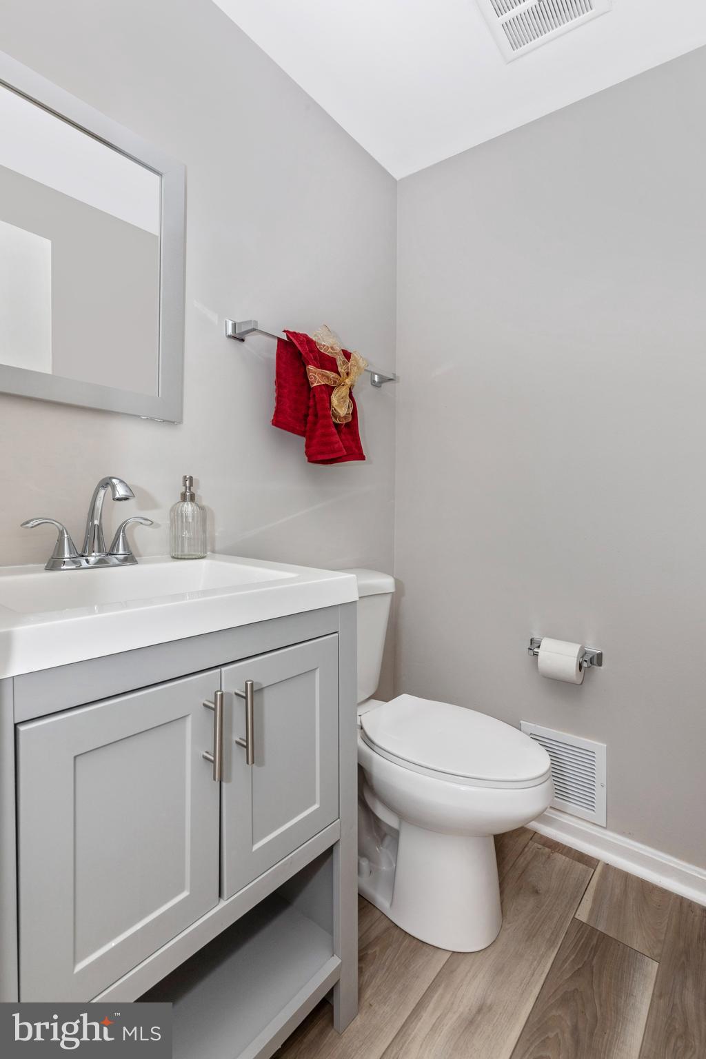 PLYMOUTH GARDENS - Residential