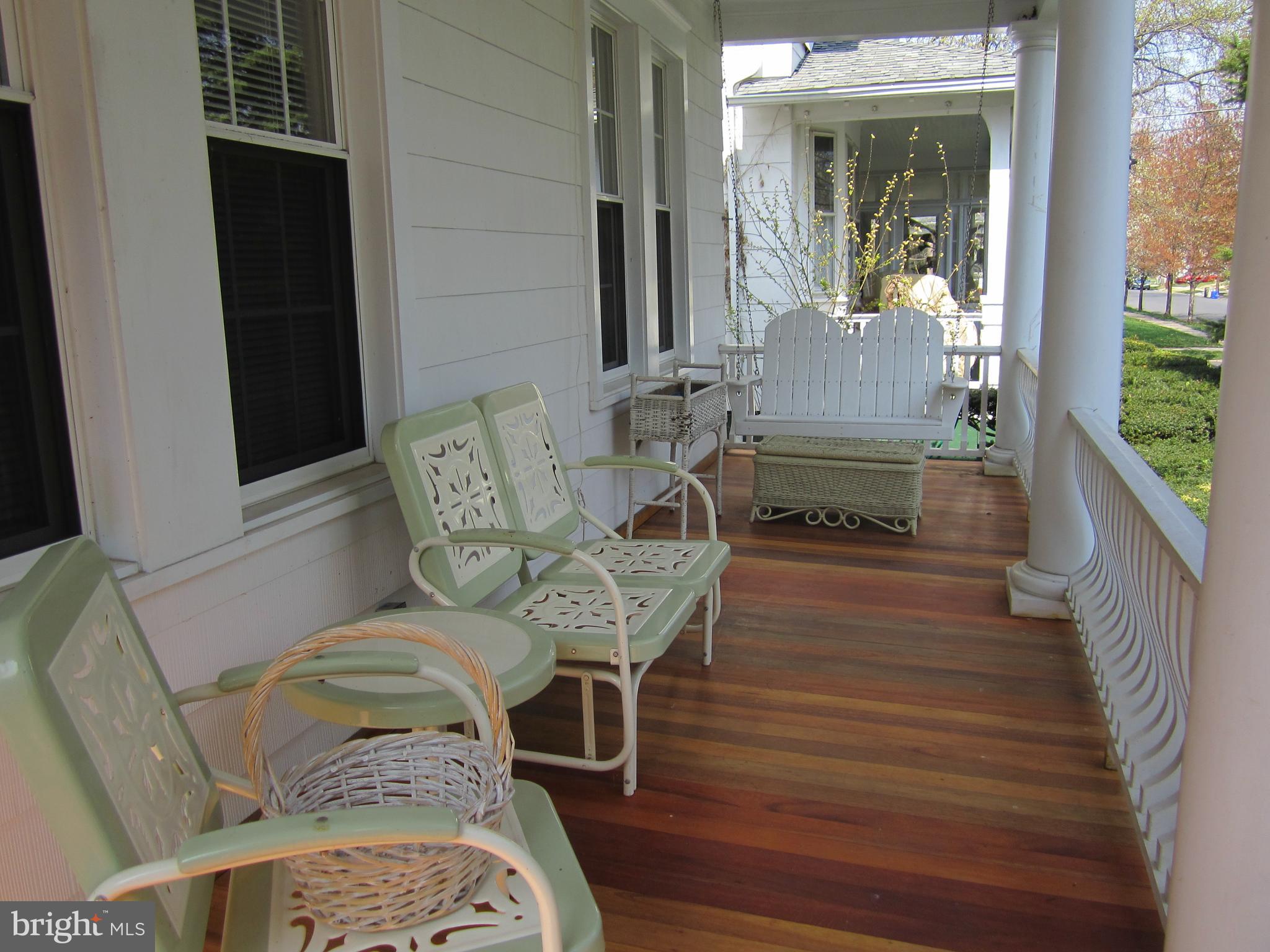 129 E HOMESTEAD AVENUE 1