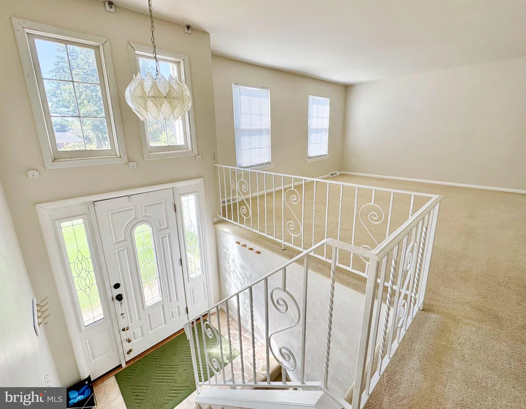 806 Wright Drive, Ambler, PA 19002 photo 4