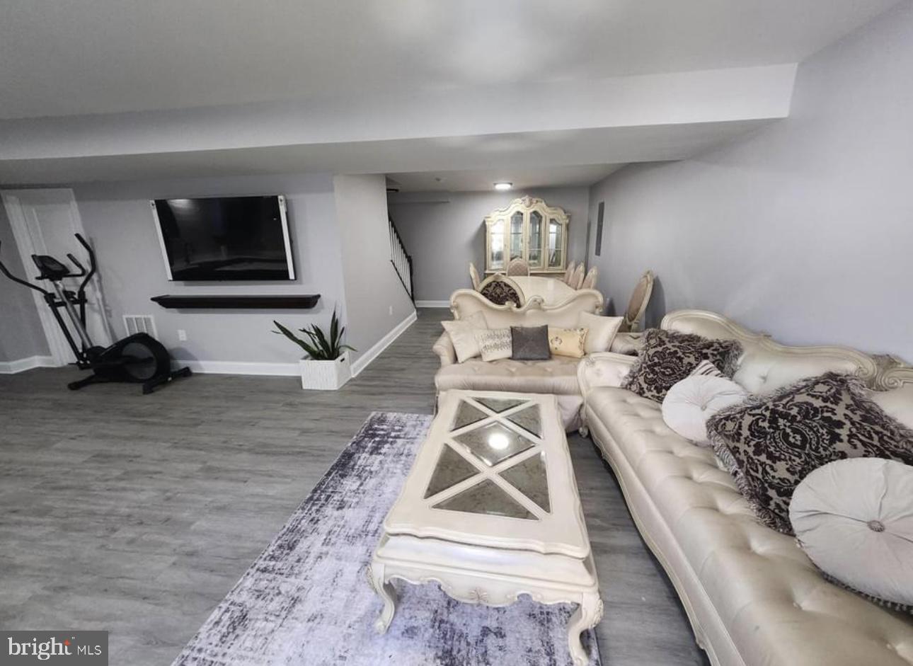 BELLEWOOD - Residential Lease