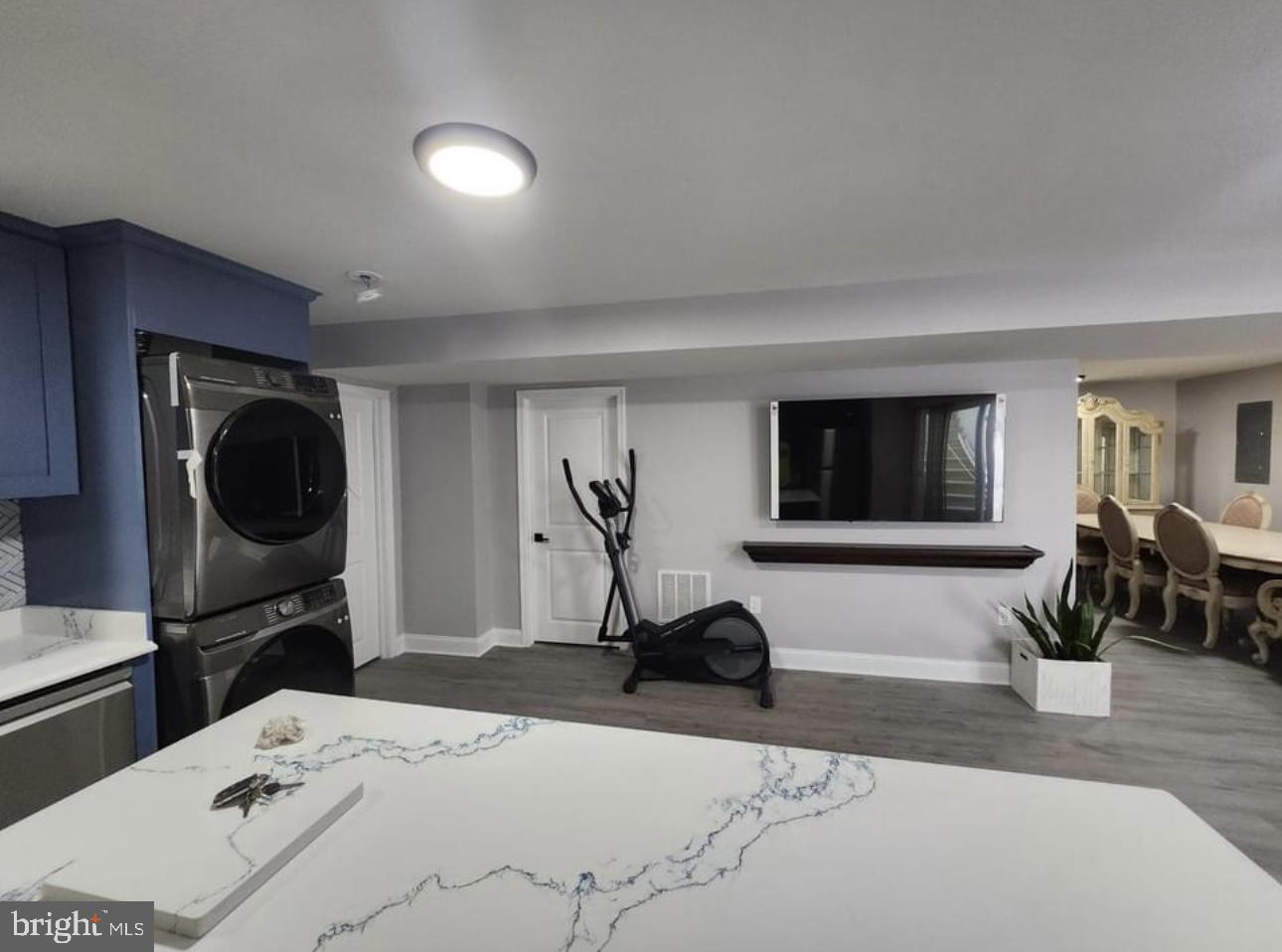 BELLEWOOD - Residential Lease