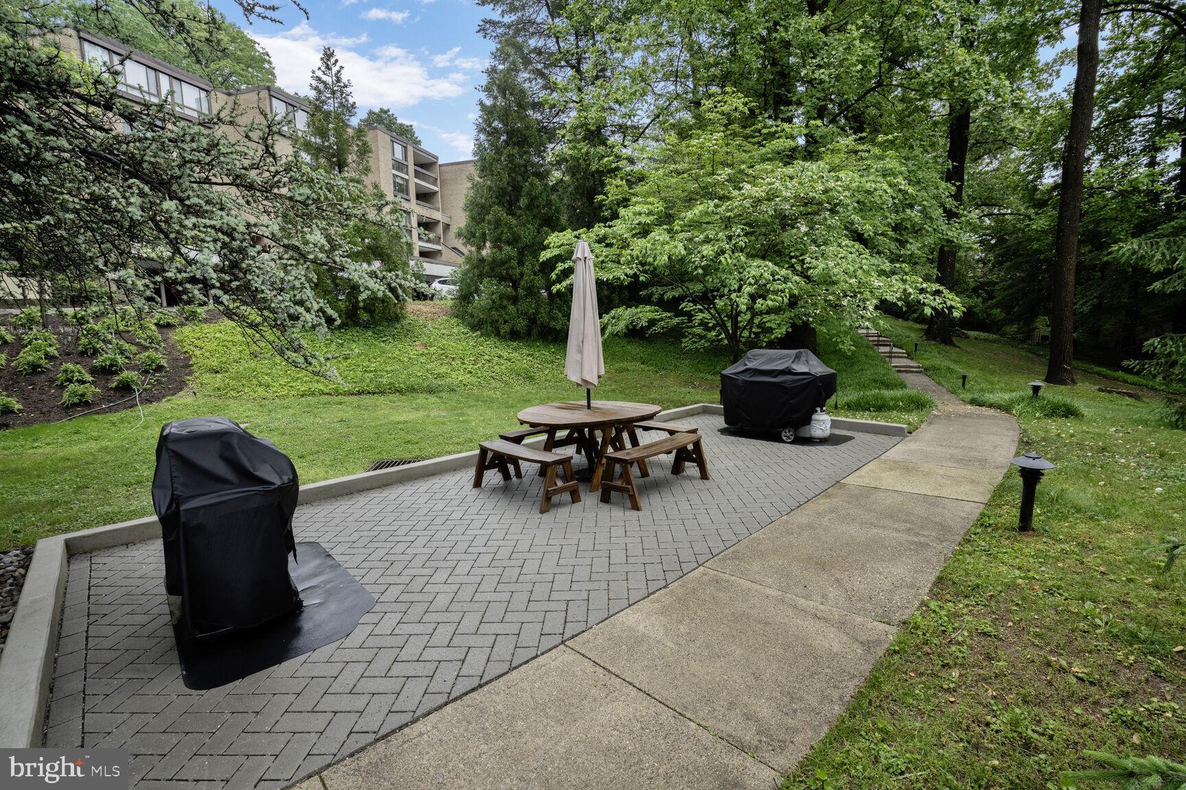 SUMNER VILLAGE - Residential