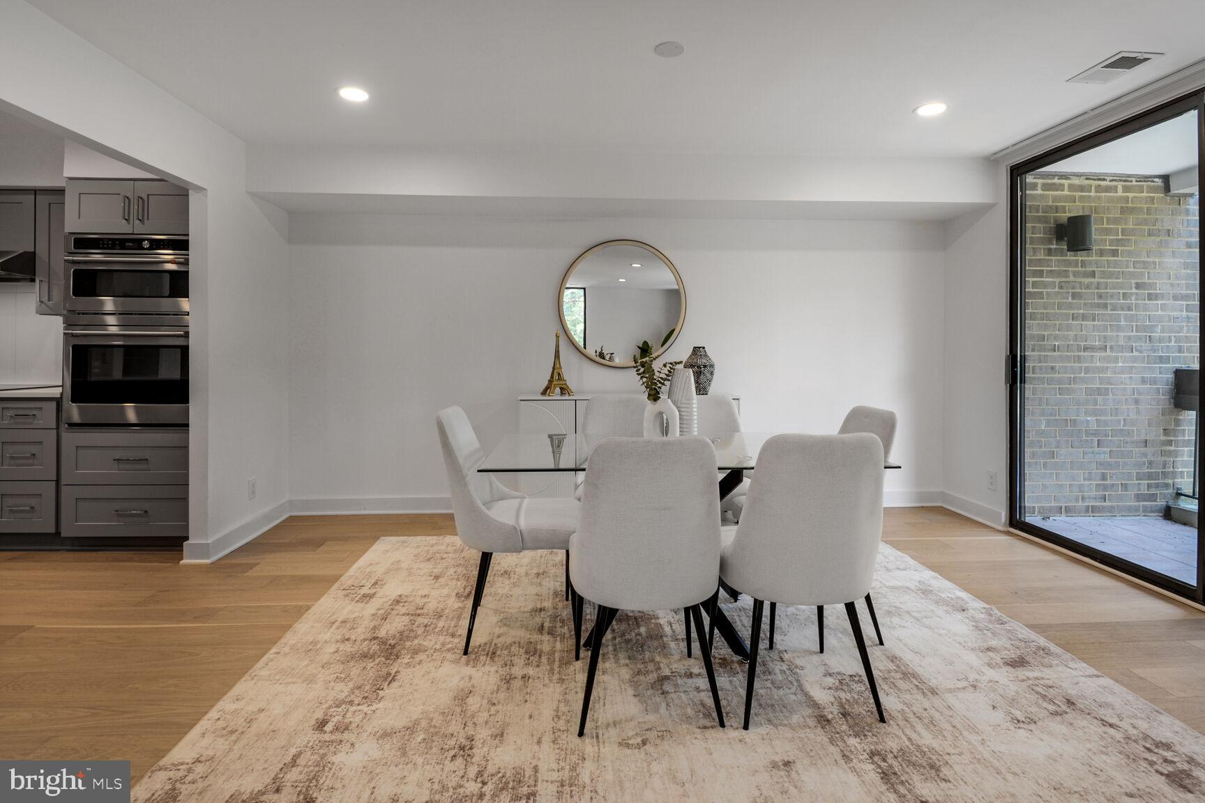 SUMNER VILLAGE - Residential