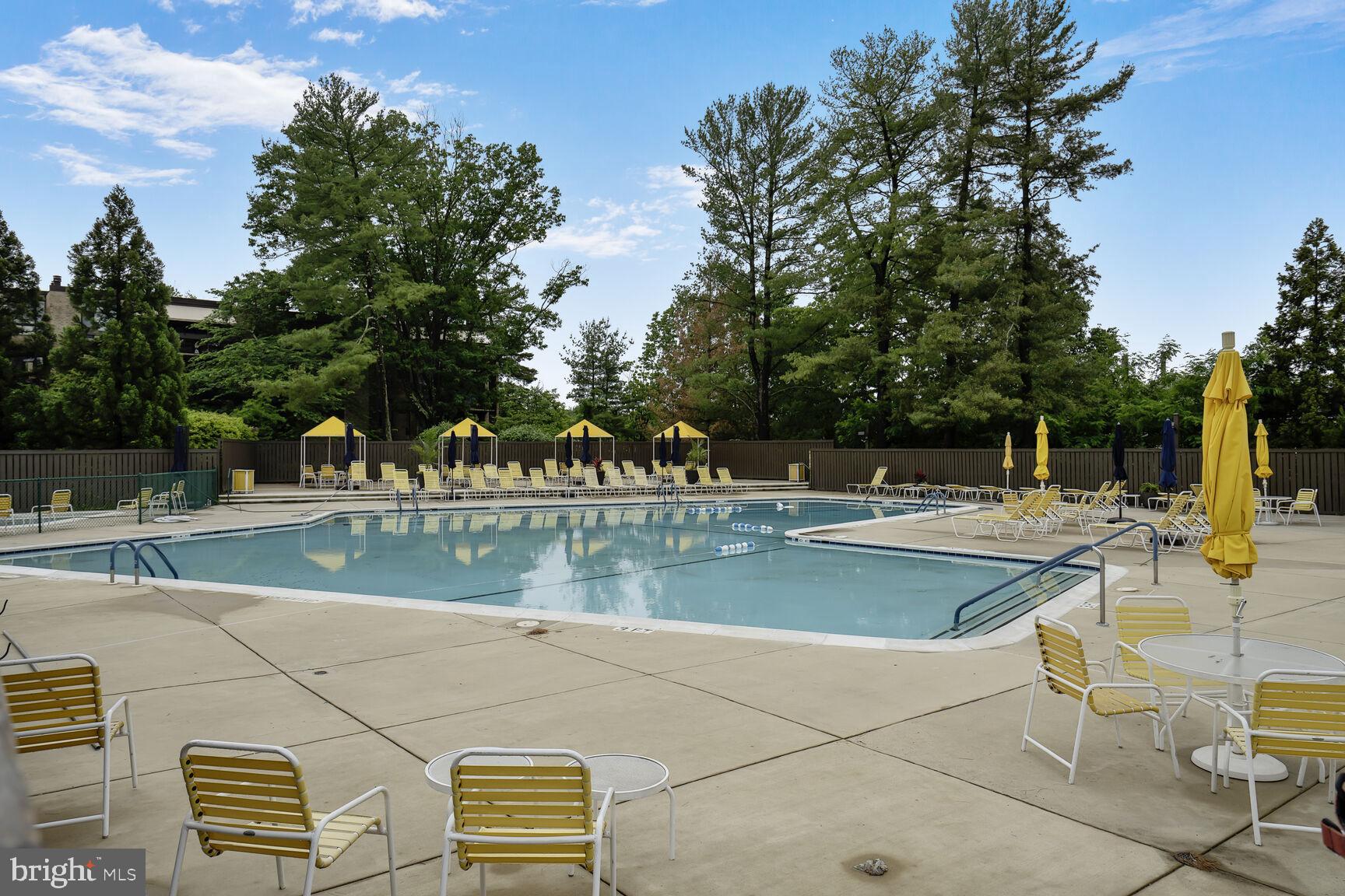 SUMNER VILLAGE - Residential