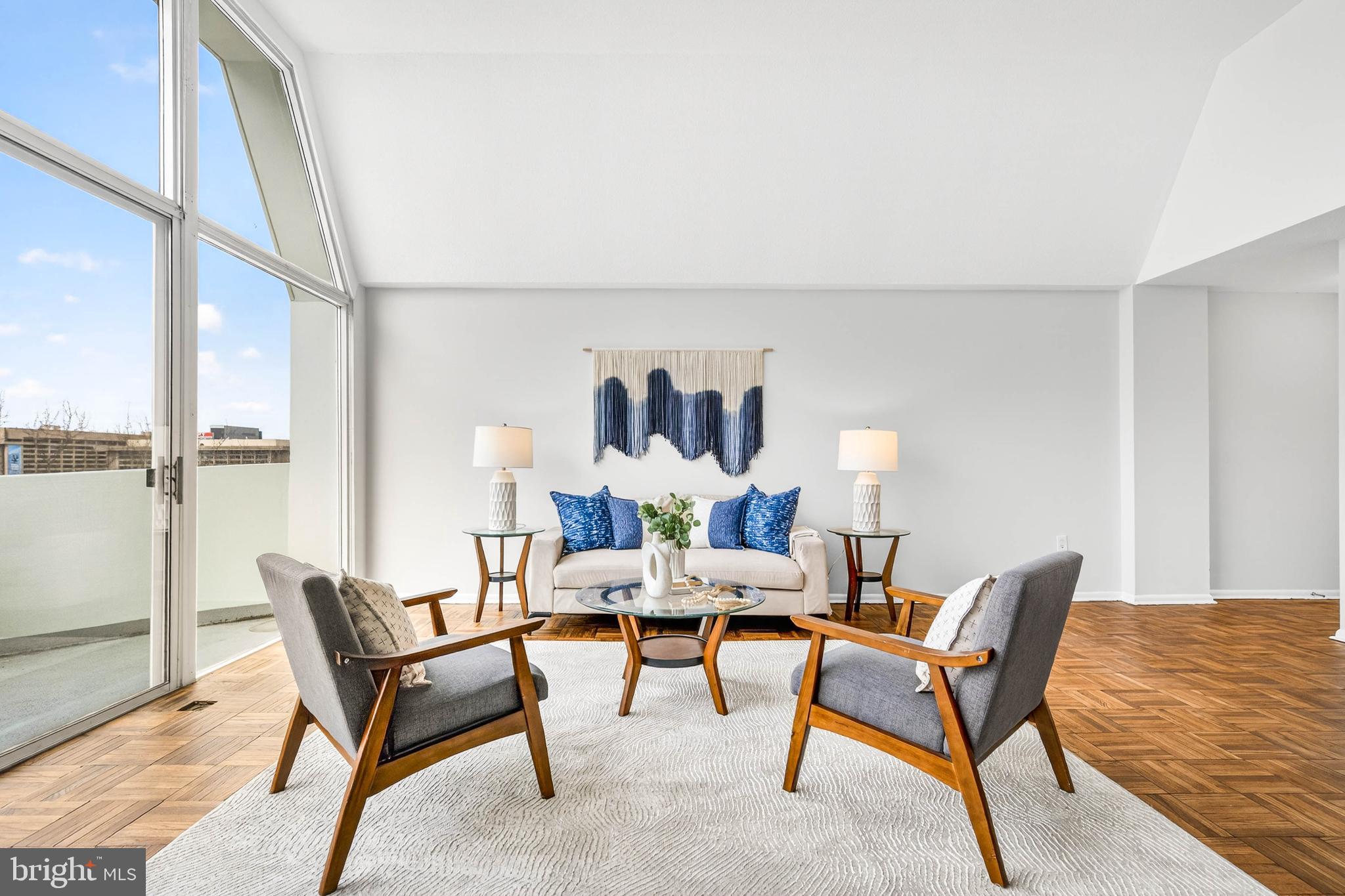 700 7TH STREET SW 826