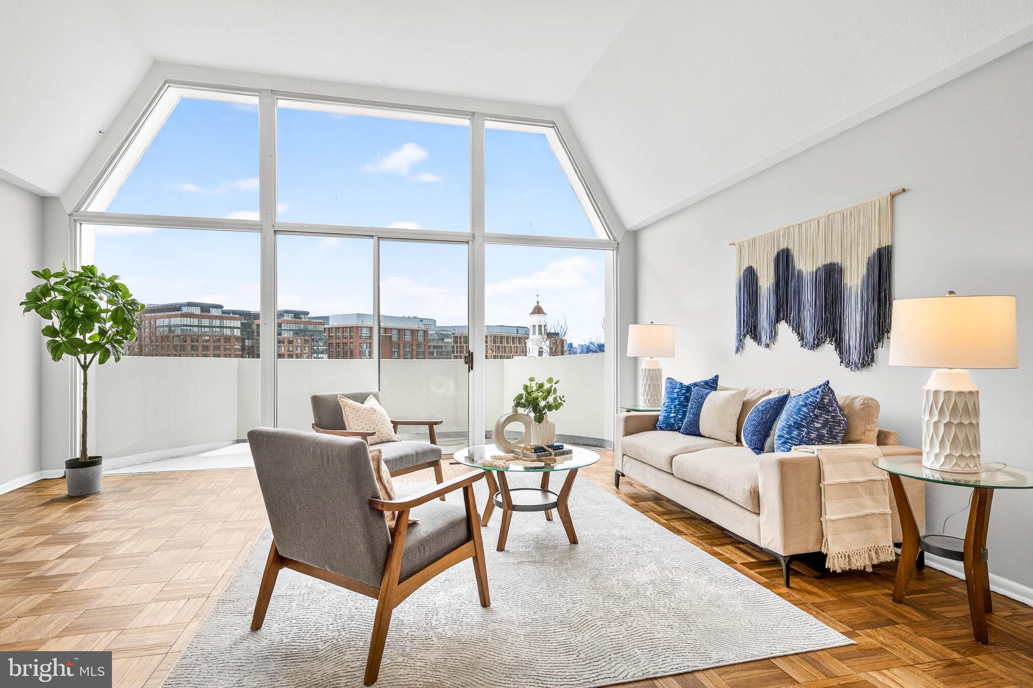 700 7TH STREET SW 826