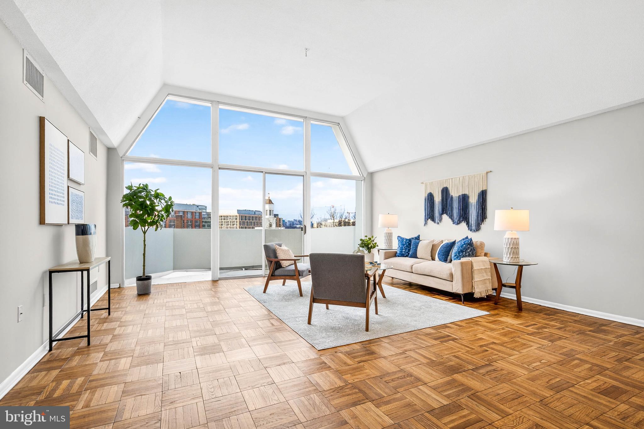 700 7TH STREET SW 826