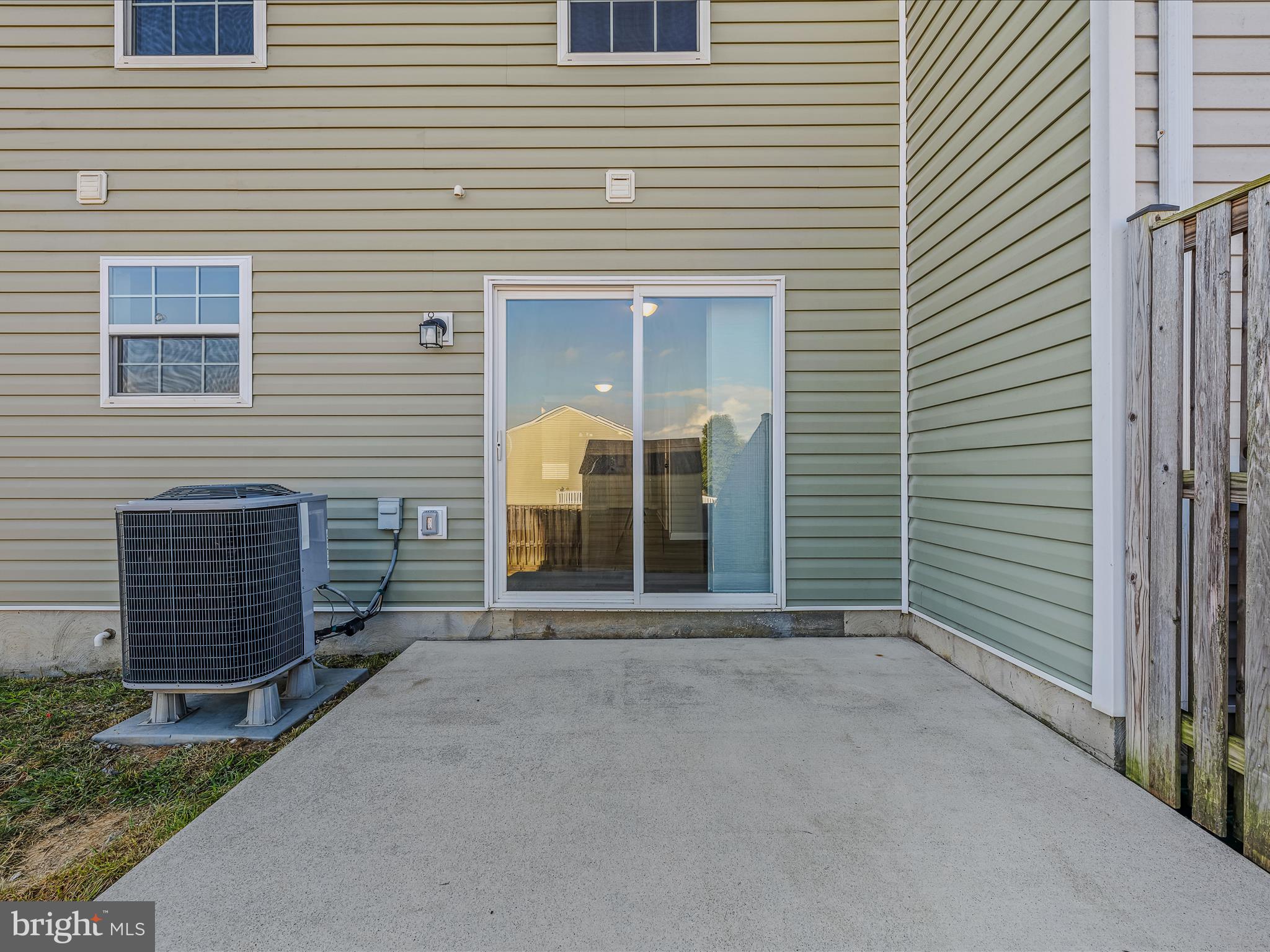 INWOOD VILLAGE - Residential